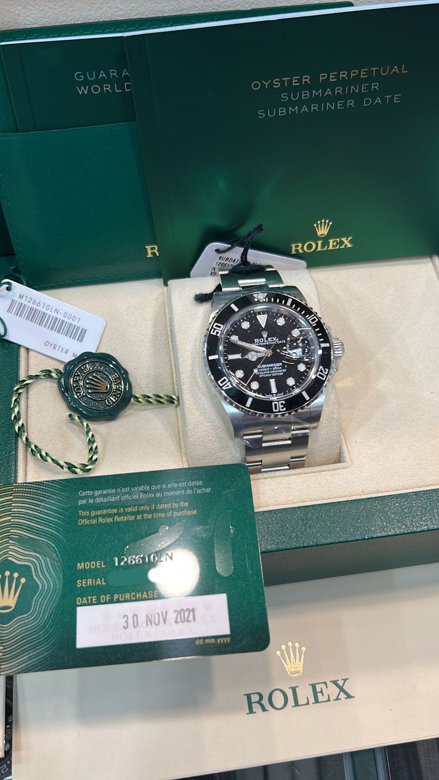 SUBMARINER DATE 41MM BLACK DIAL (2021)