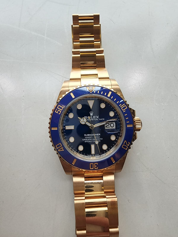 SUBMARINER DATE 41MM YELLOW GOLD BLUE DIAL (2022)