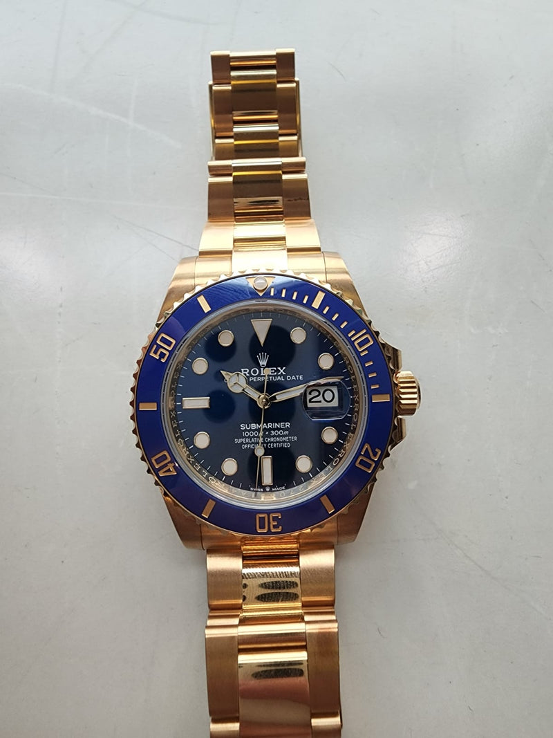 SUBMARINER DATE 41MM YELLOW GOLD BLUE DIAL (2022)