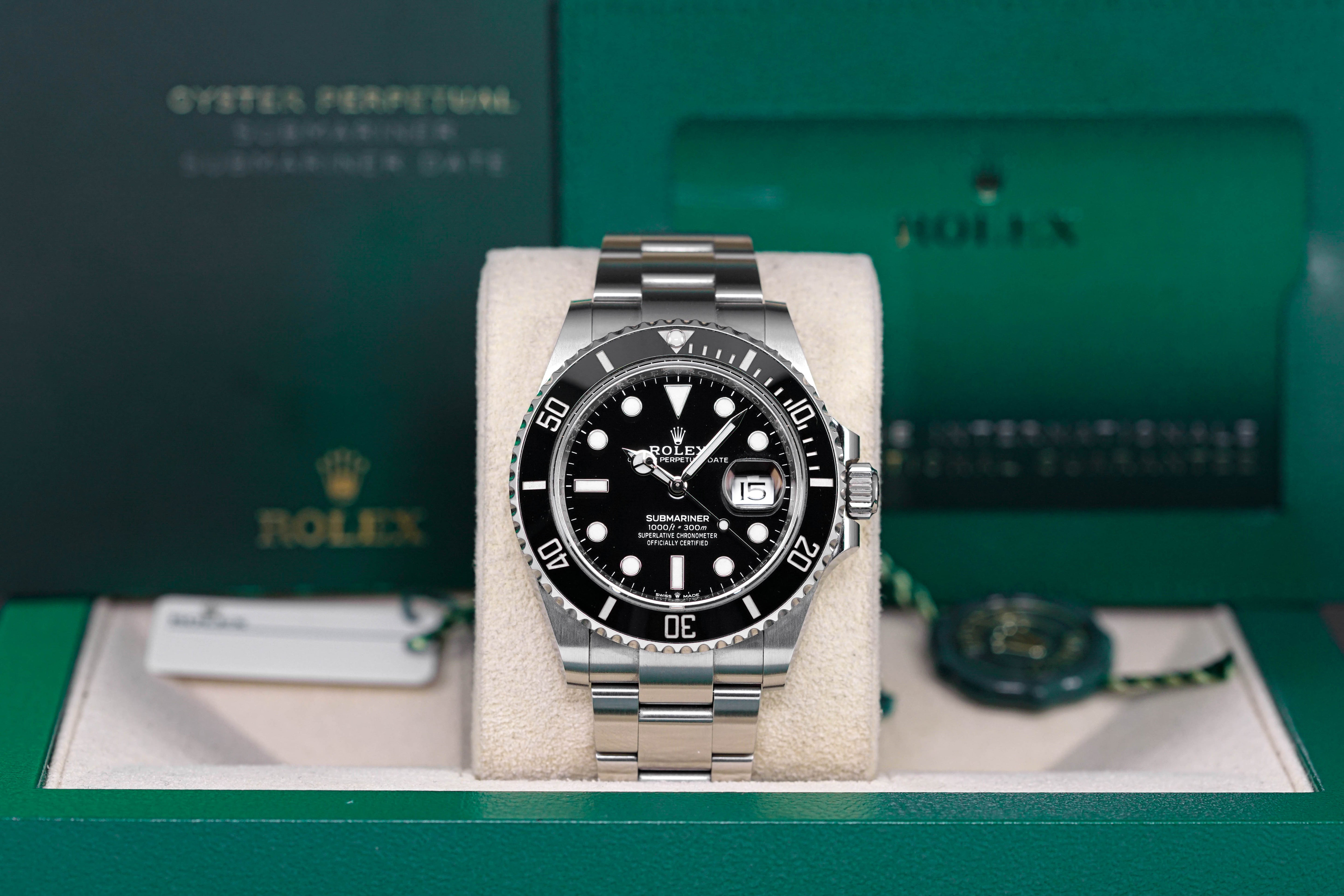 SUBMARINER DATE 41MM (2022)