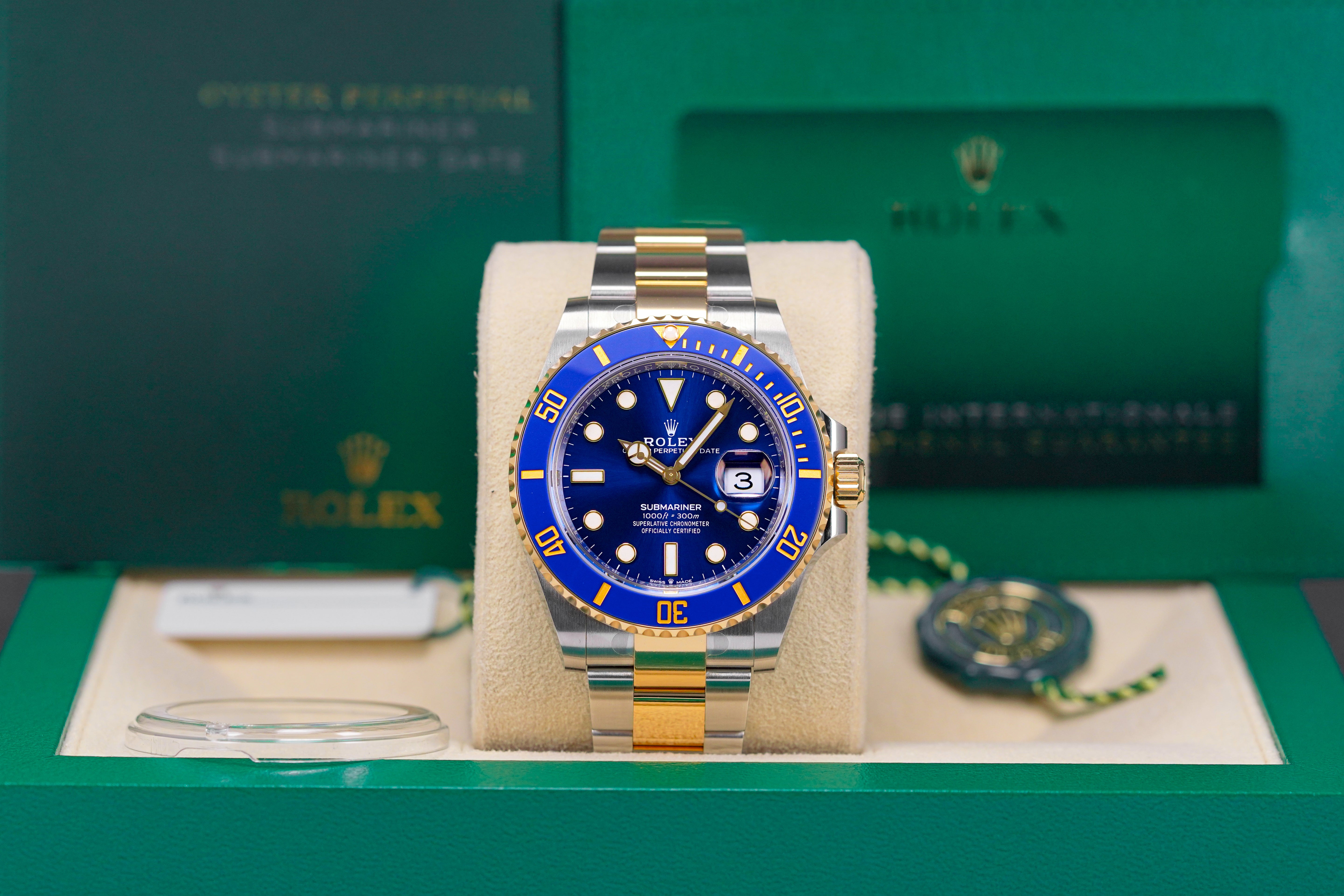 SUBMARINER DATE 41MM TWOTONE YELLOWGOLD BLUE DIAL (2023)