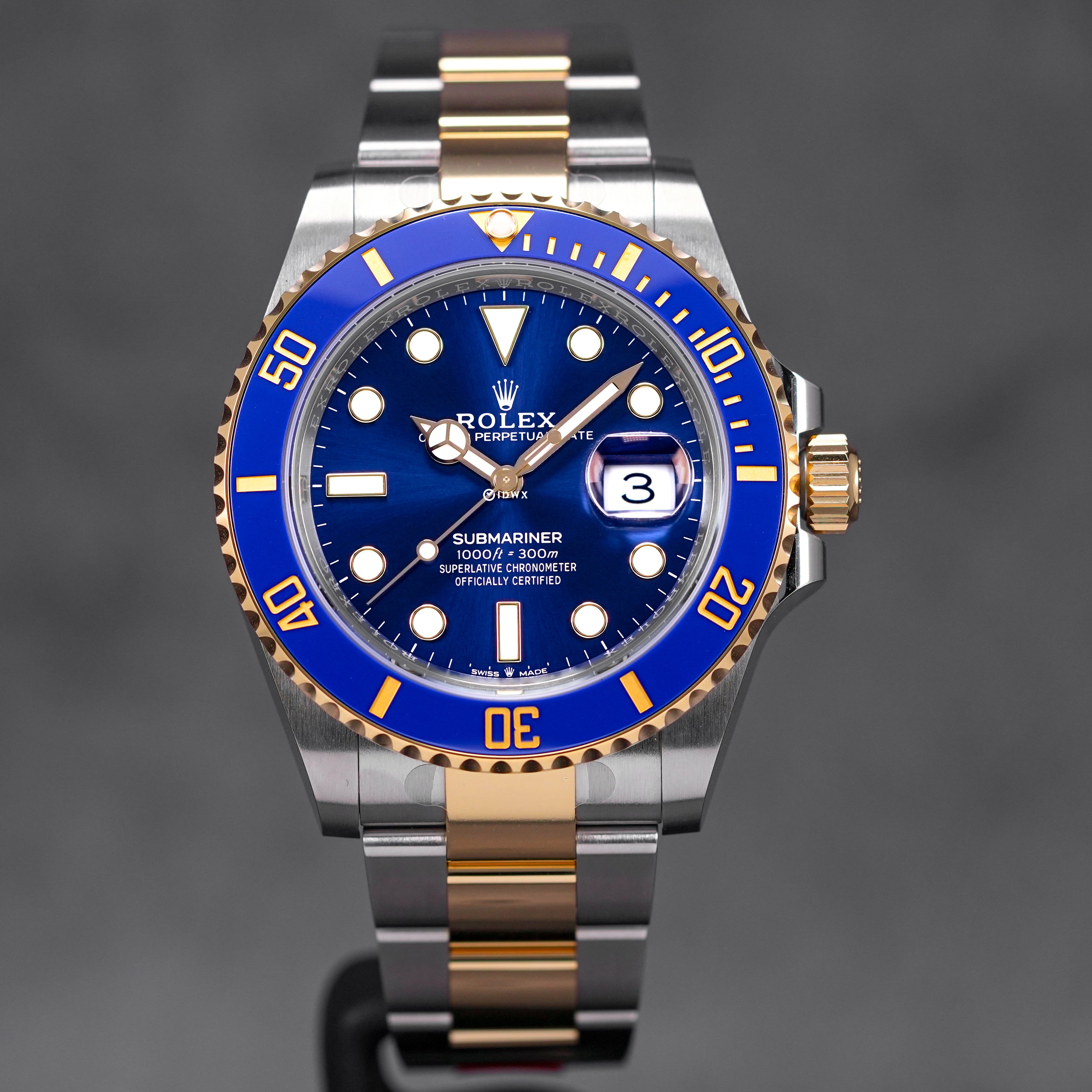 SUBMARINER DATE 41MM TWOTONE YELLOWGOLD BLUE DIAL (2023)