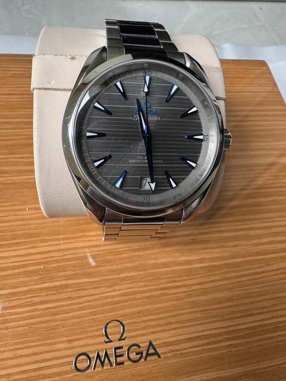 SEAMASTER AQUA TERRA 150M GREY DIAL (2019)
