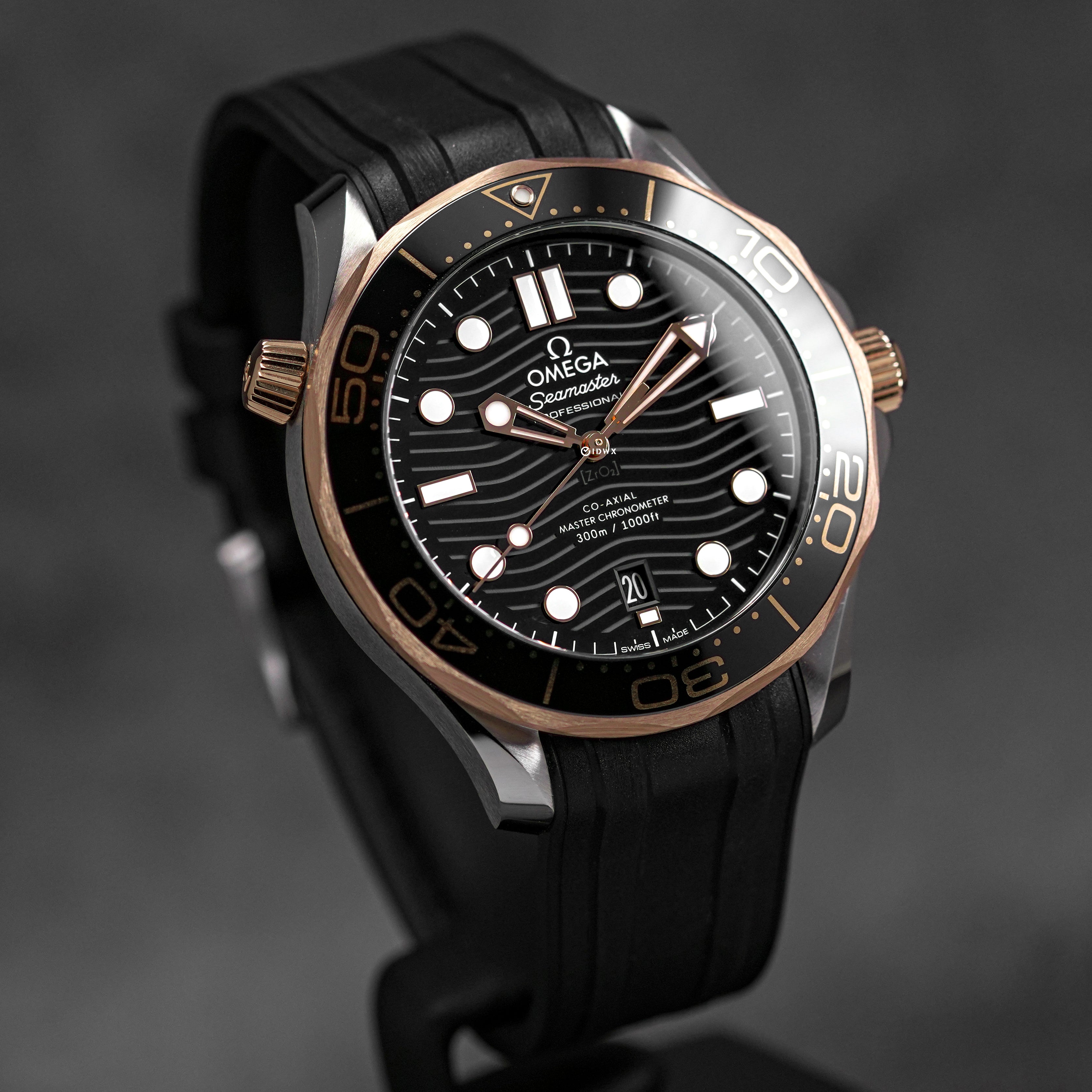 SEAMASTER DIVER 300 'SEDNA' RUBBER STRAP (2023)