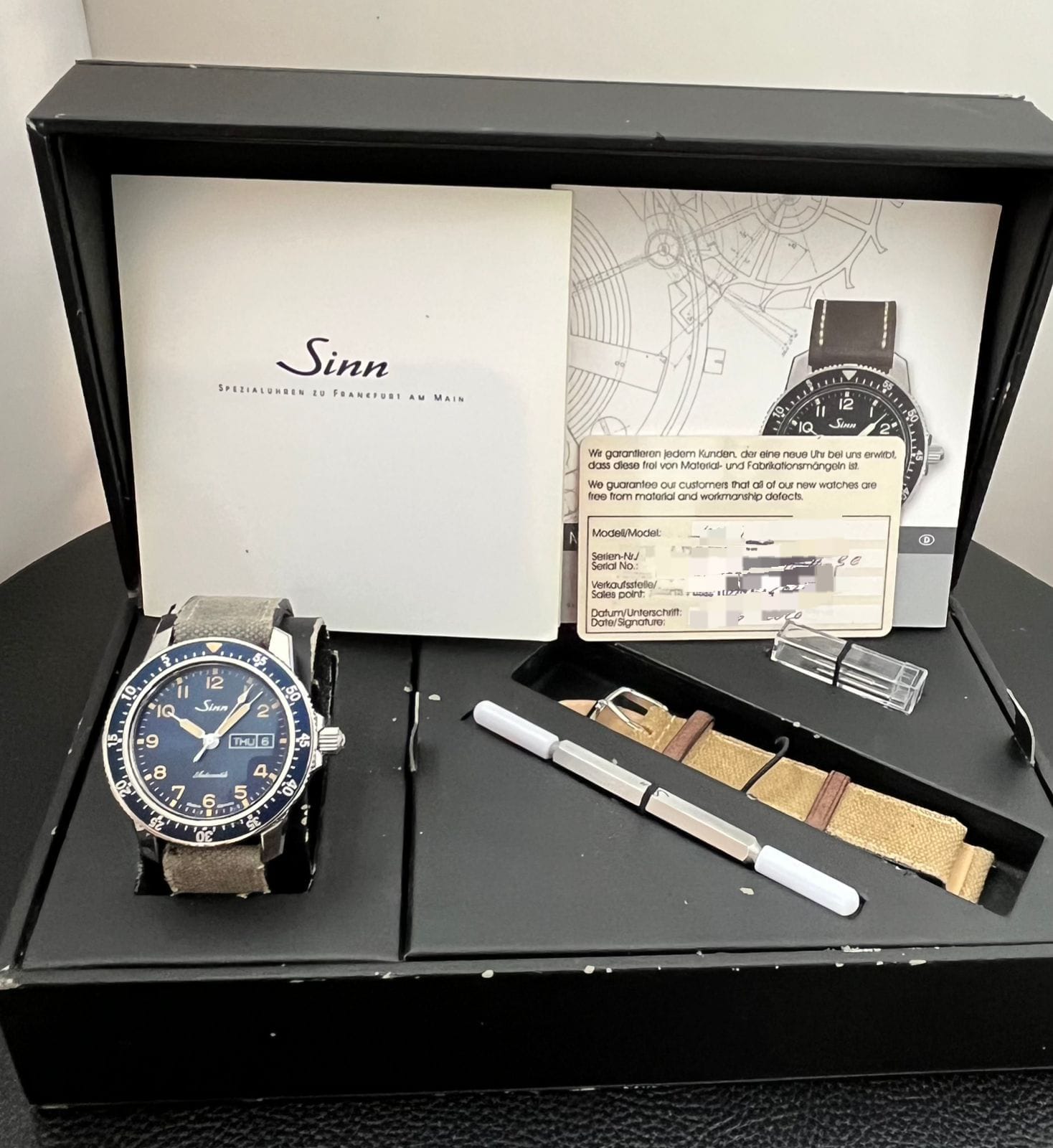 104 SY SA A B E PILOT 41MM BLUE DIAL CANVAS LEATHER STRAP (2020)