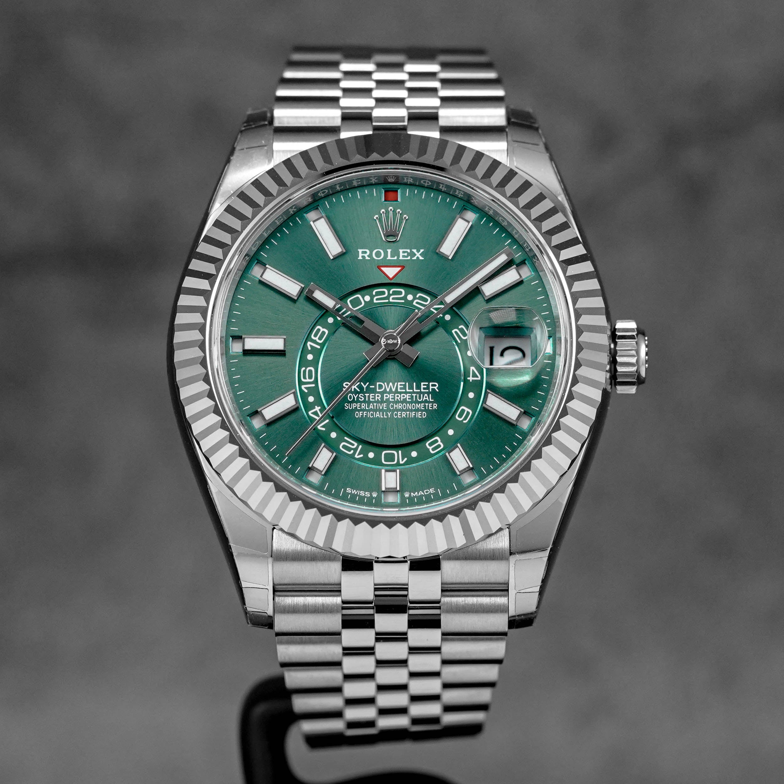ROLEX SKY-DWELLER MINT GREEN JUBILEE (2024) IDWX