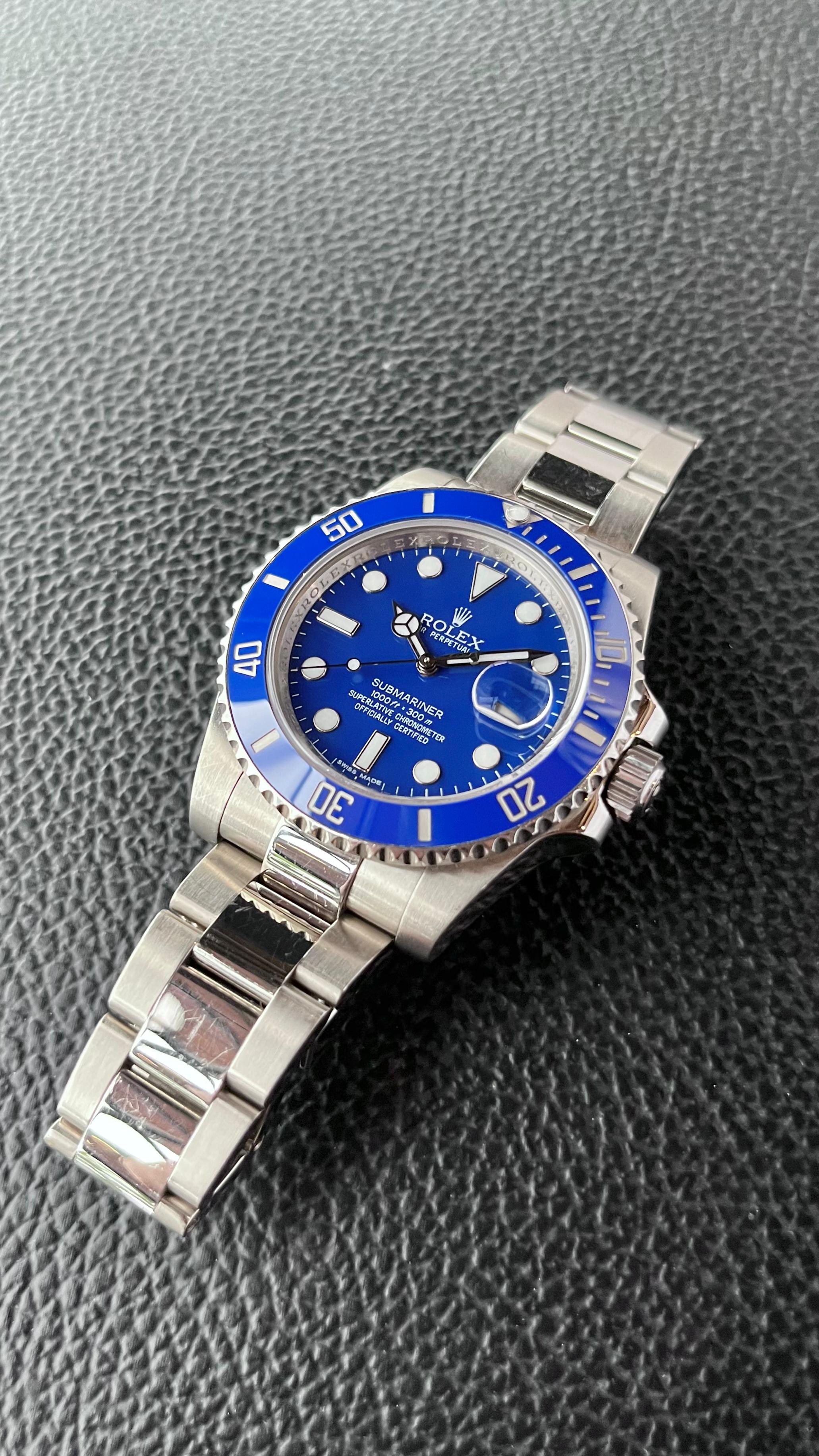 SUBMARINER DATE 41MM WHITEGOLD SMURF (2013)