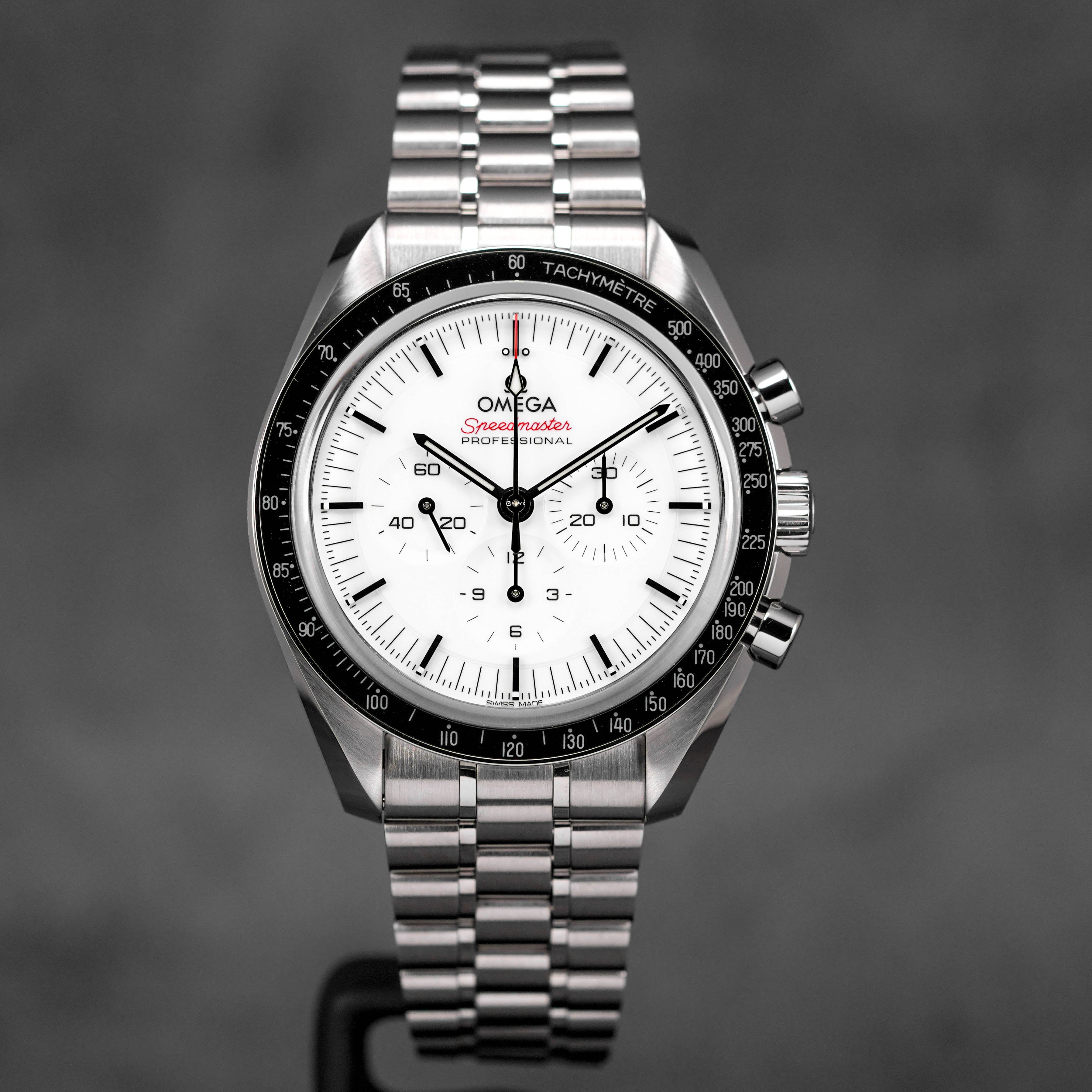 Speedmaster Shapphire White