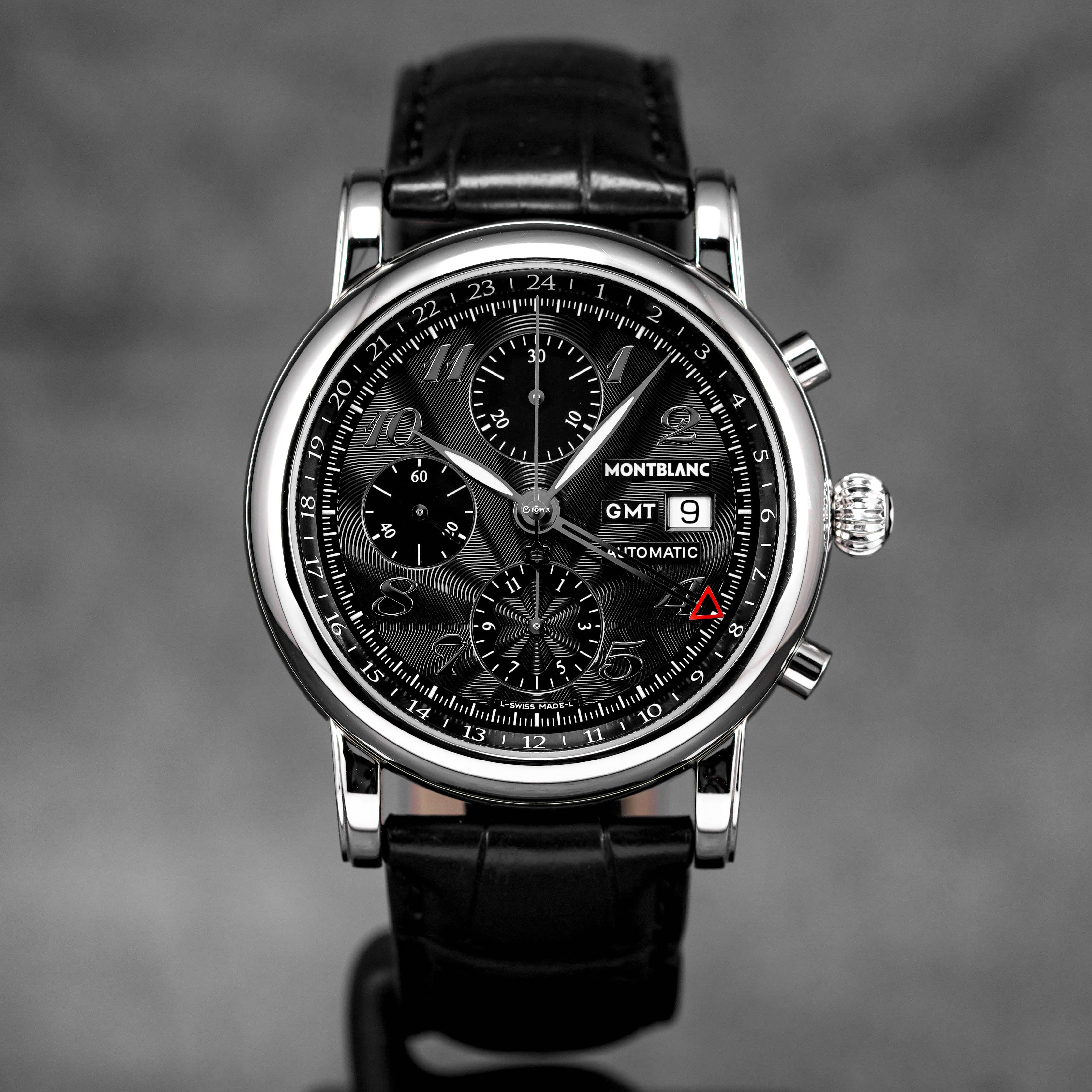 Star GMT Black