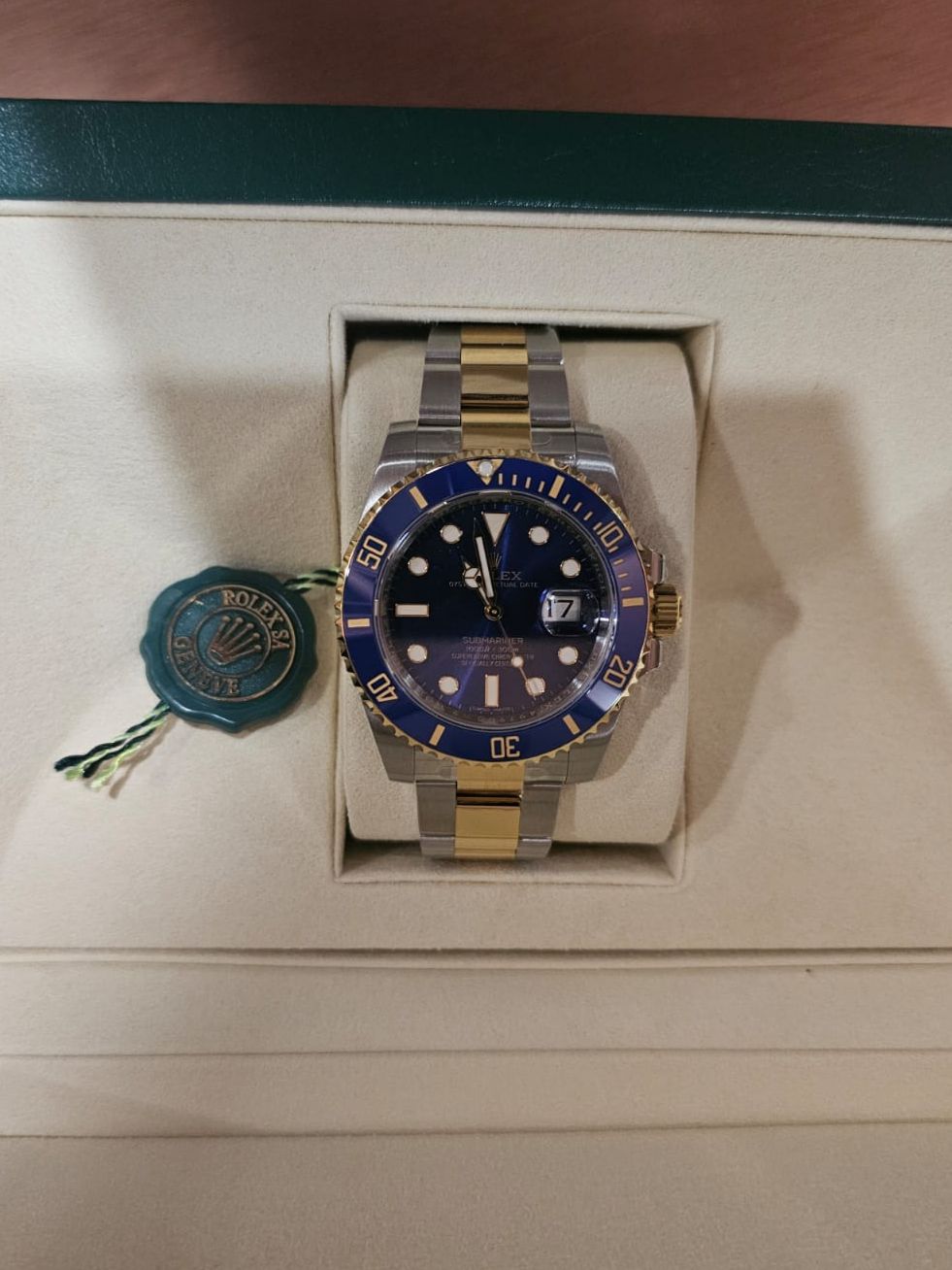 SUBMARINER DATE 41MM TWOTONE YELLOWGOLD BLUE DIAL (2022)