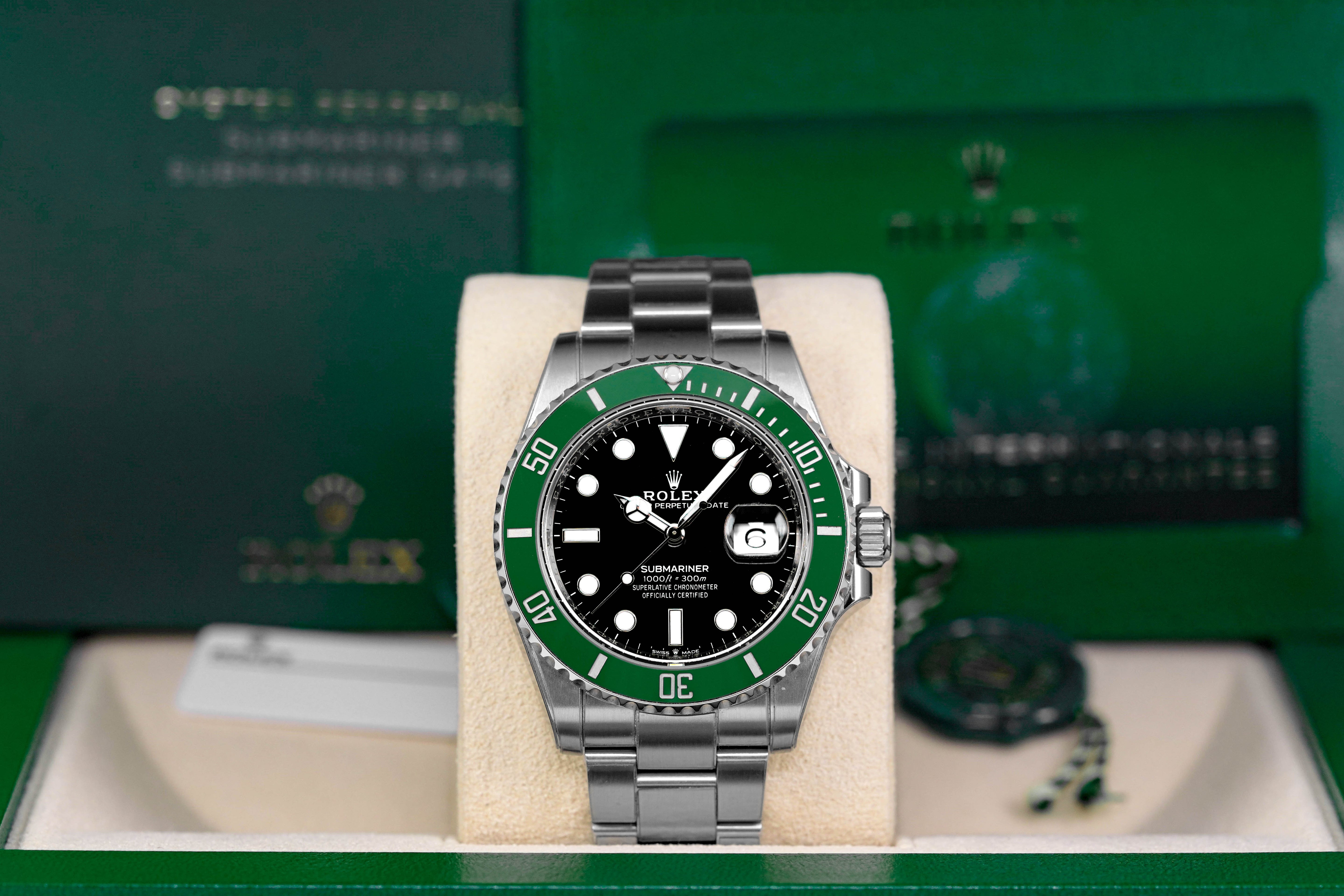 Harga Rolex Submariner Date Starbucks Indonesia