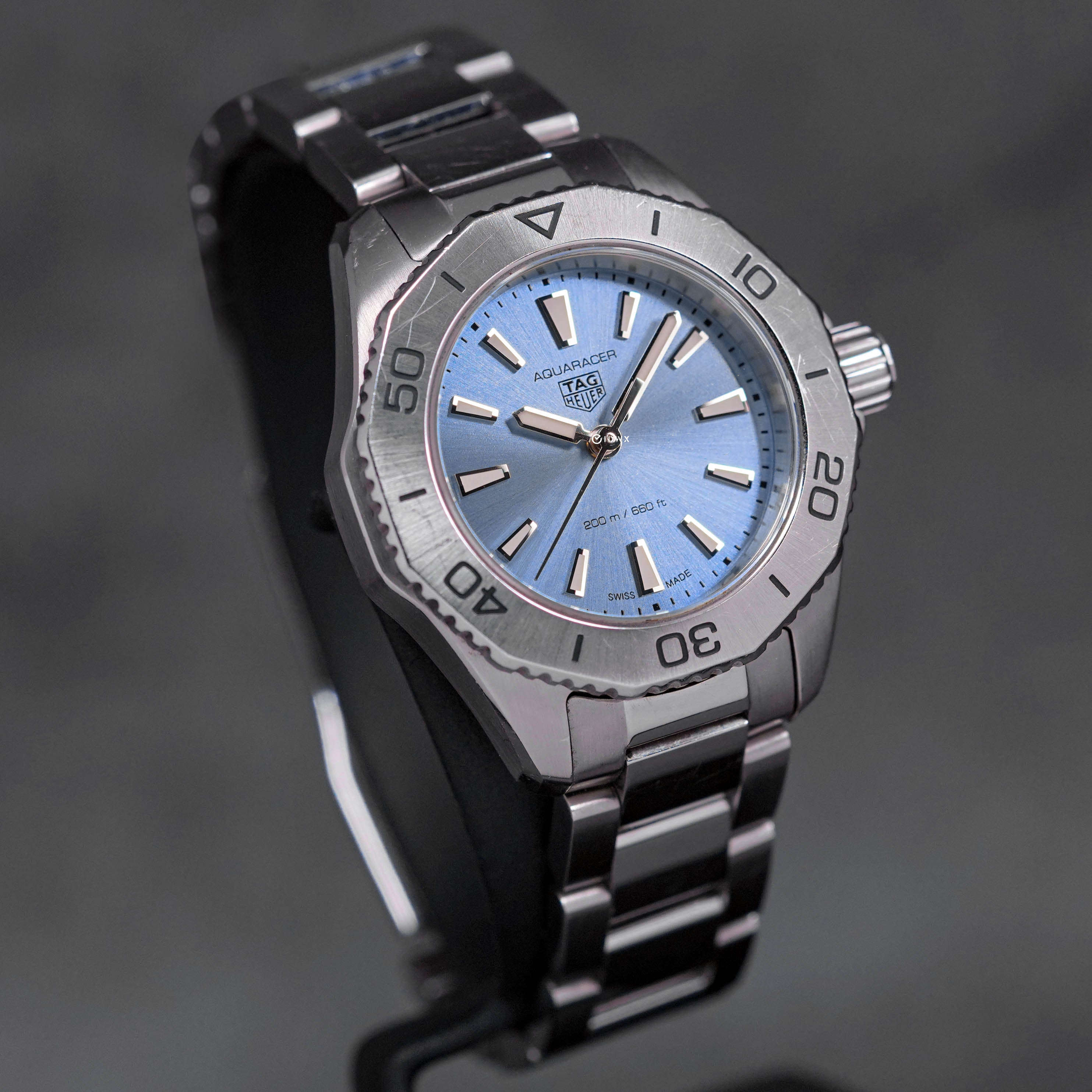 AQUARACER PROFESSIONAL 200 STEEL BLUE DIAL QUARTZ (2022)