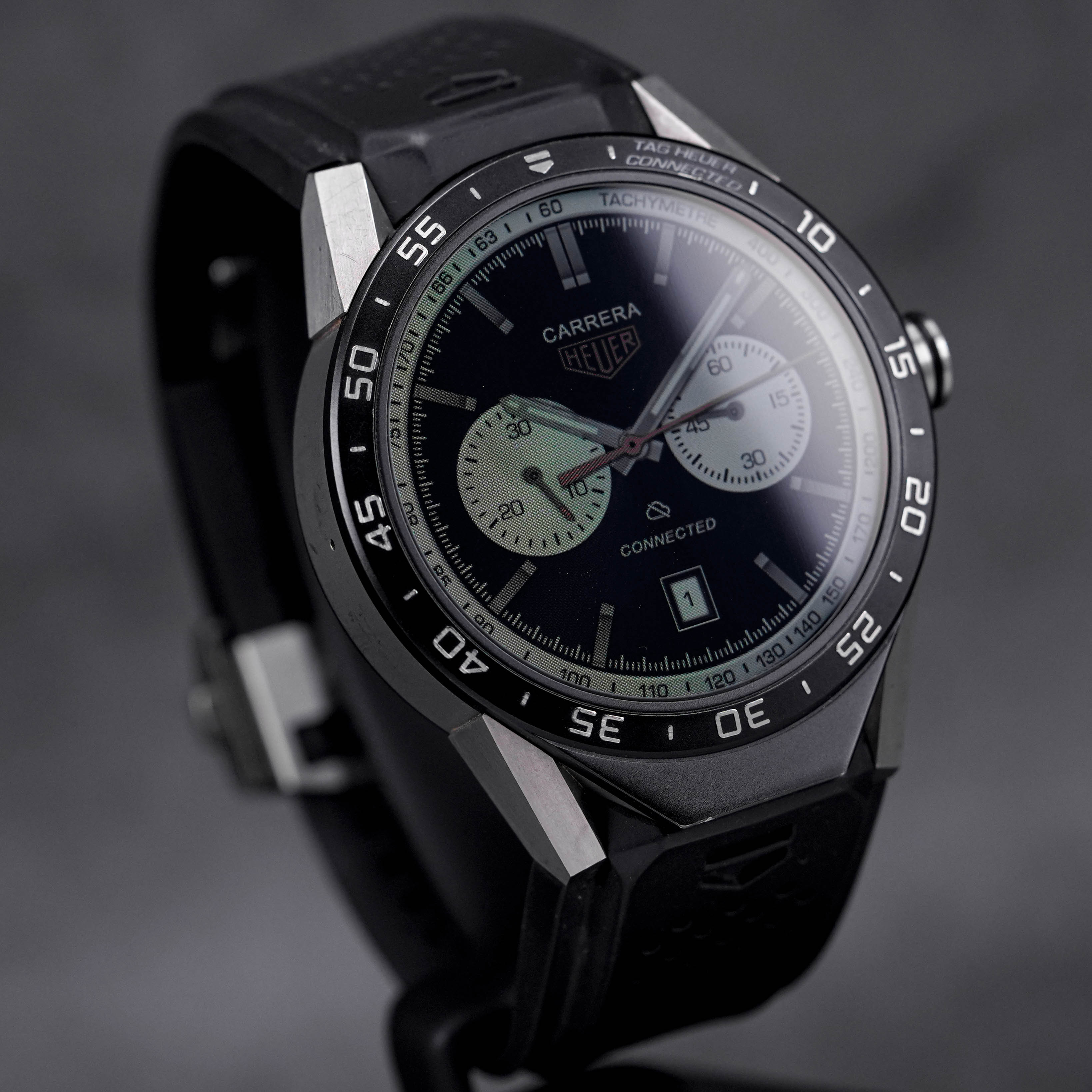 CONNECTED 46MM TITANIUM (2018)