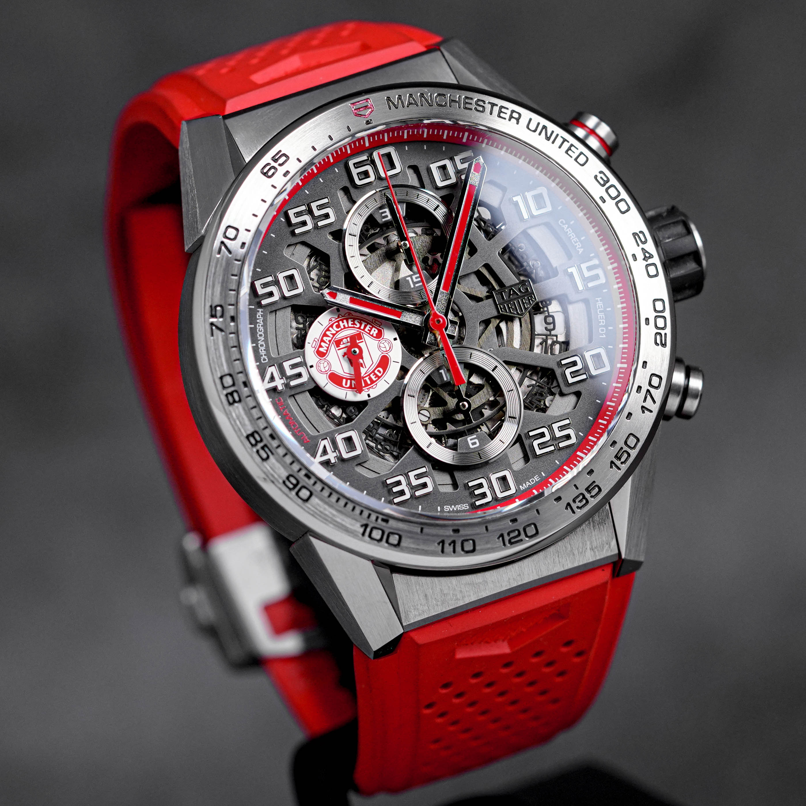 CARRERA HEUER 01 CHRONOGRAPH MANCHESTER UNITED SPECIAL EDITIONS (2019)