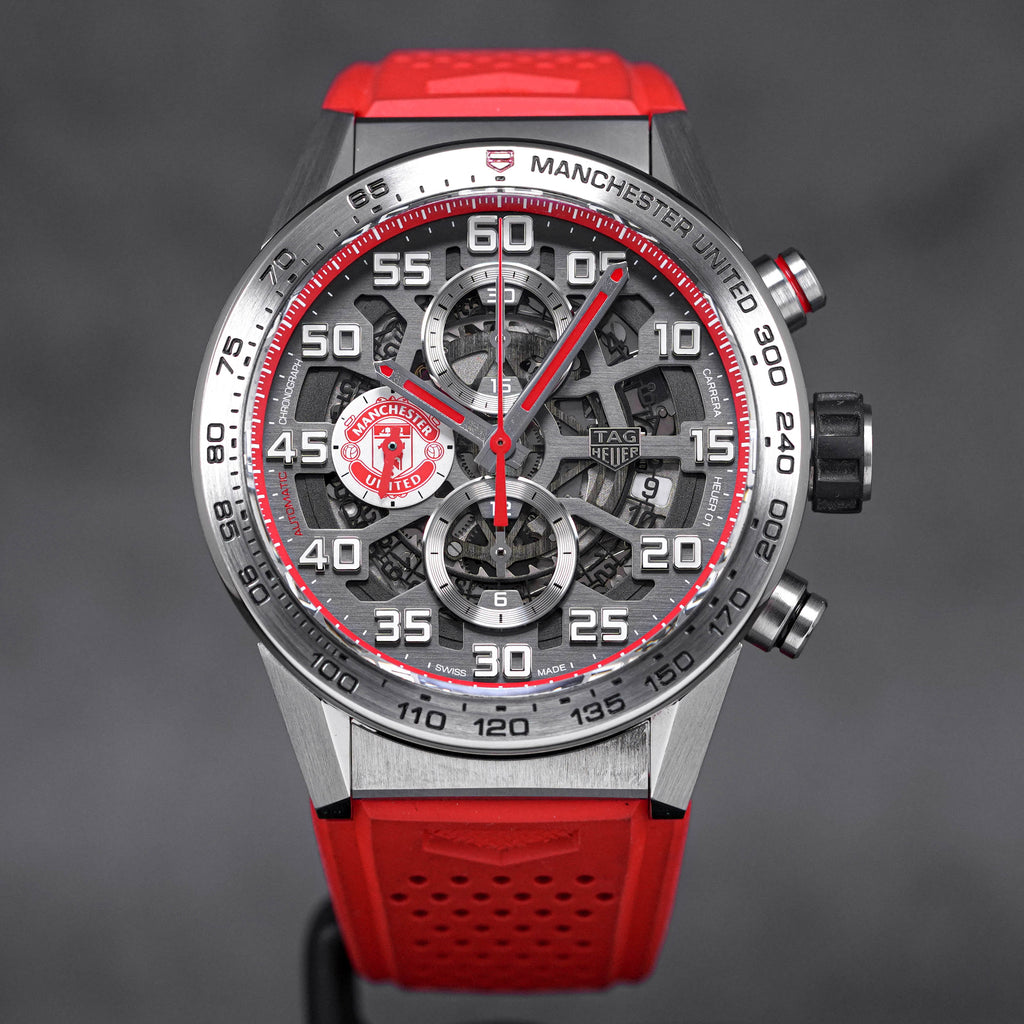 carrera heuer 01 chronograph manchester united special editions