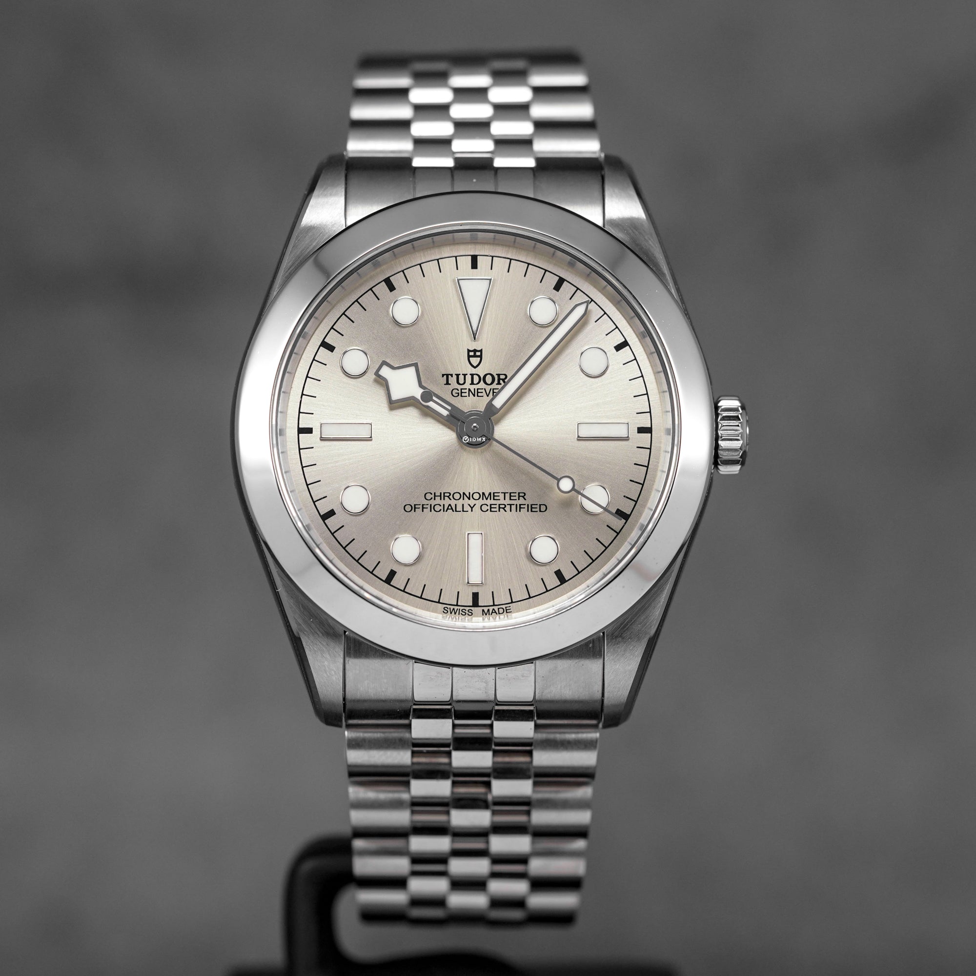 BLACK BAY ONE 39 LIGHT CHAMPAGNE DIAL (2026)