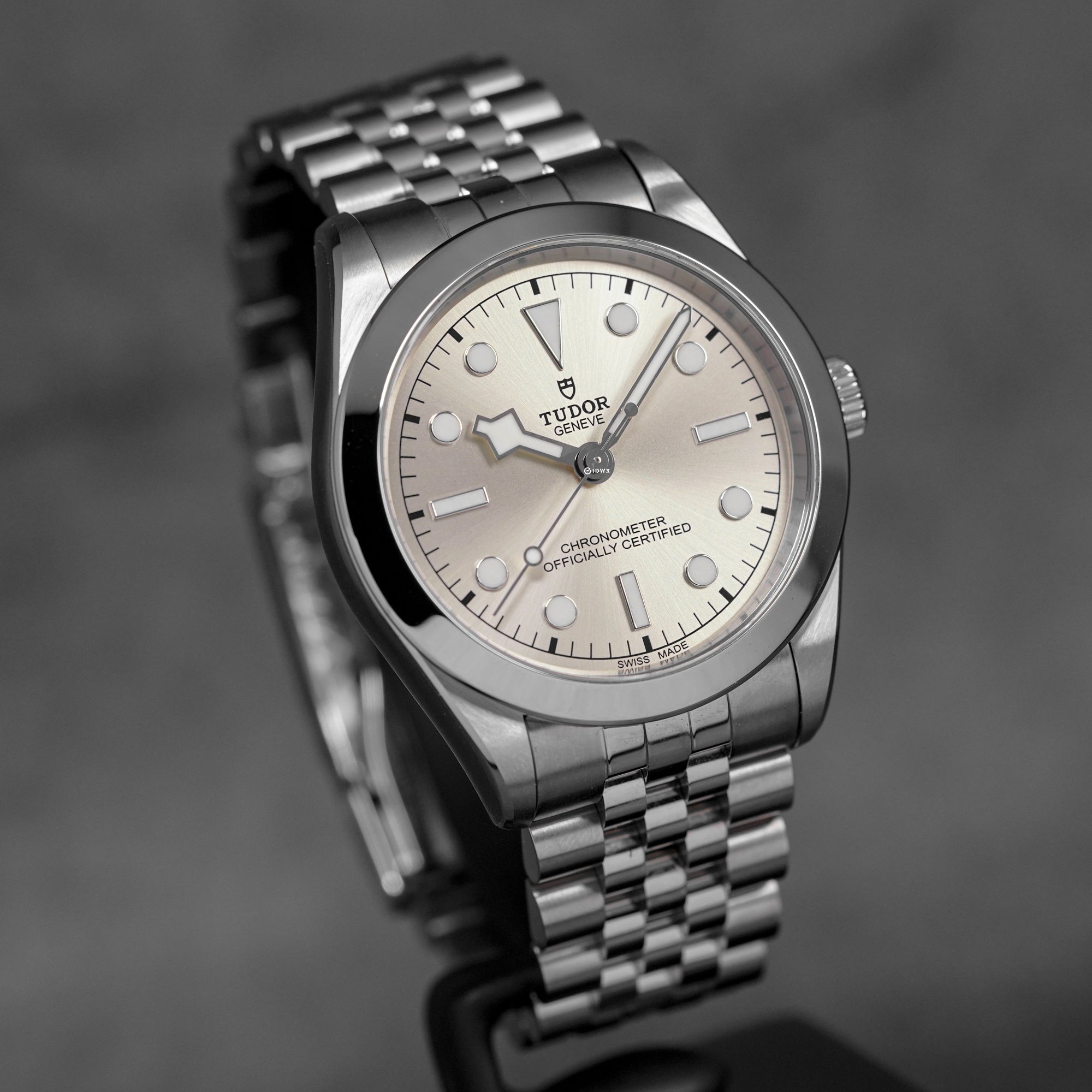 BLACK BAY ONE 39 LIGHT CHAMPAGNE DIAL (2026)