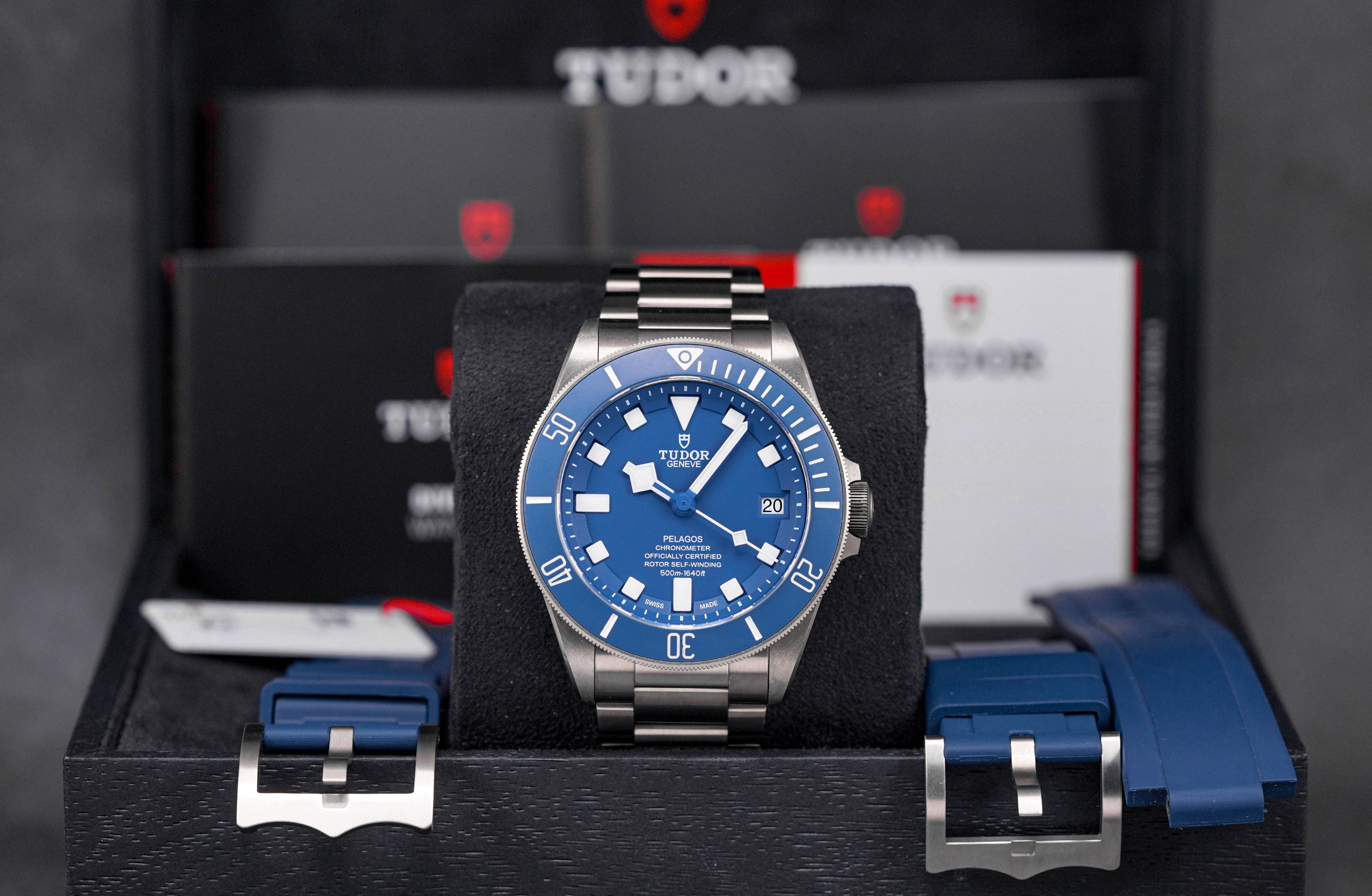 PELAGOS TITANIUM BLUE (2018)