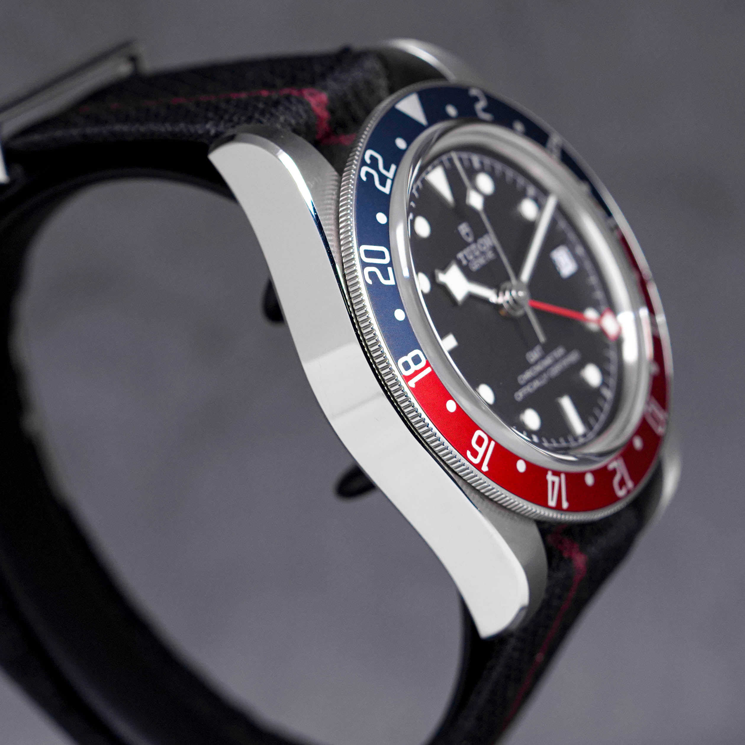 BLACK BAY 41 GMT 'PEPSI' BLACK DIAL NATO STRAP (2019)