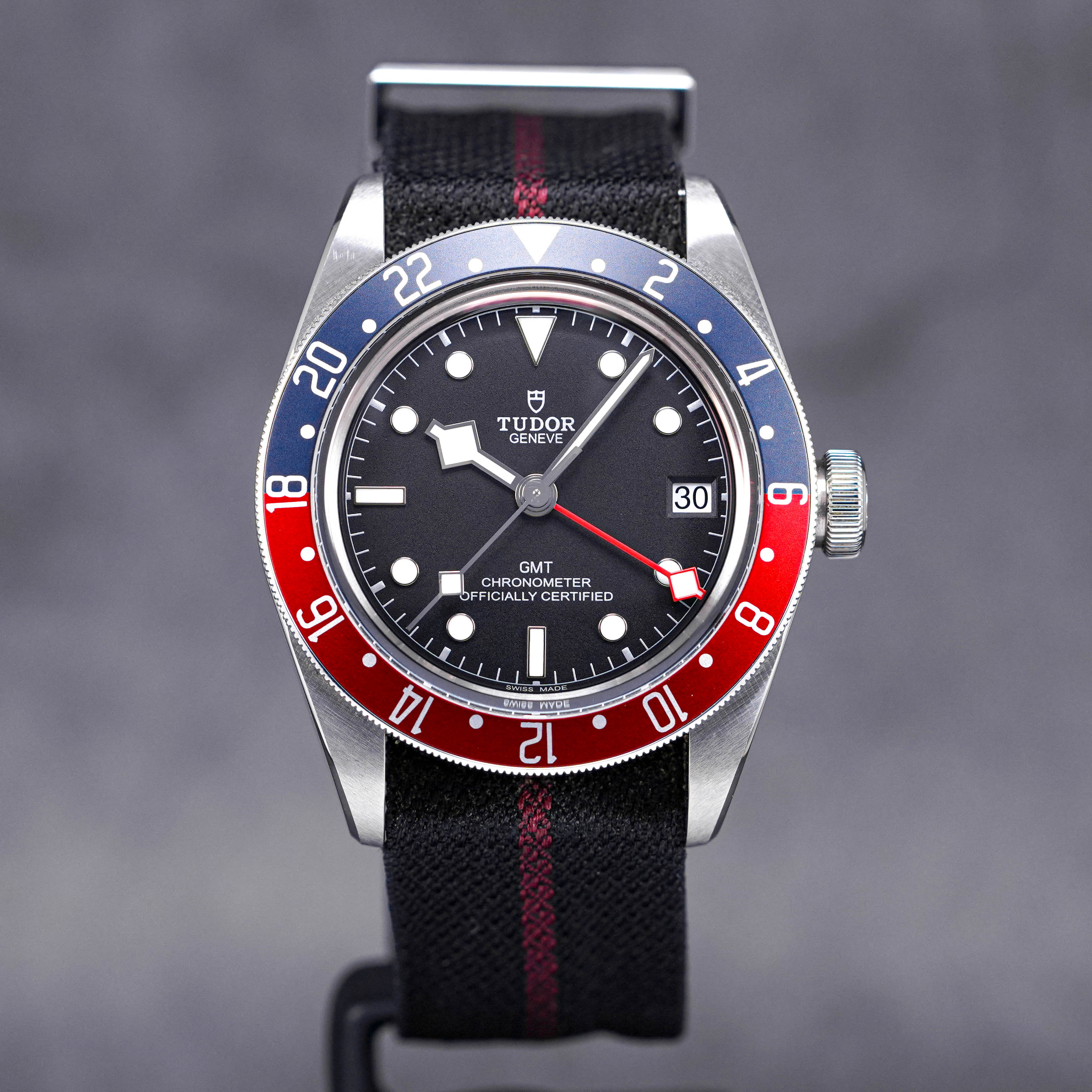 BLACK BAY 41 GMT 'PEPSI' BLACK DIAL NATO STRAP (2019)