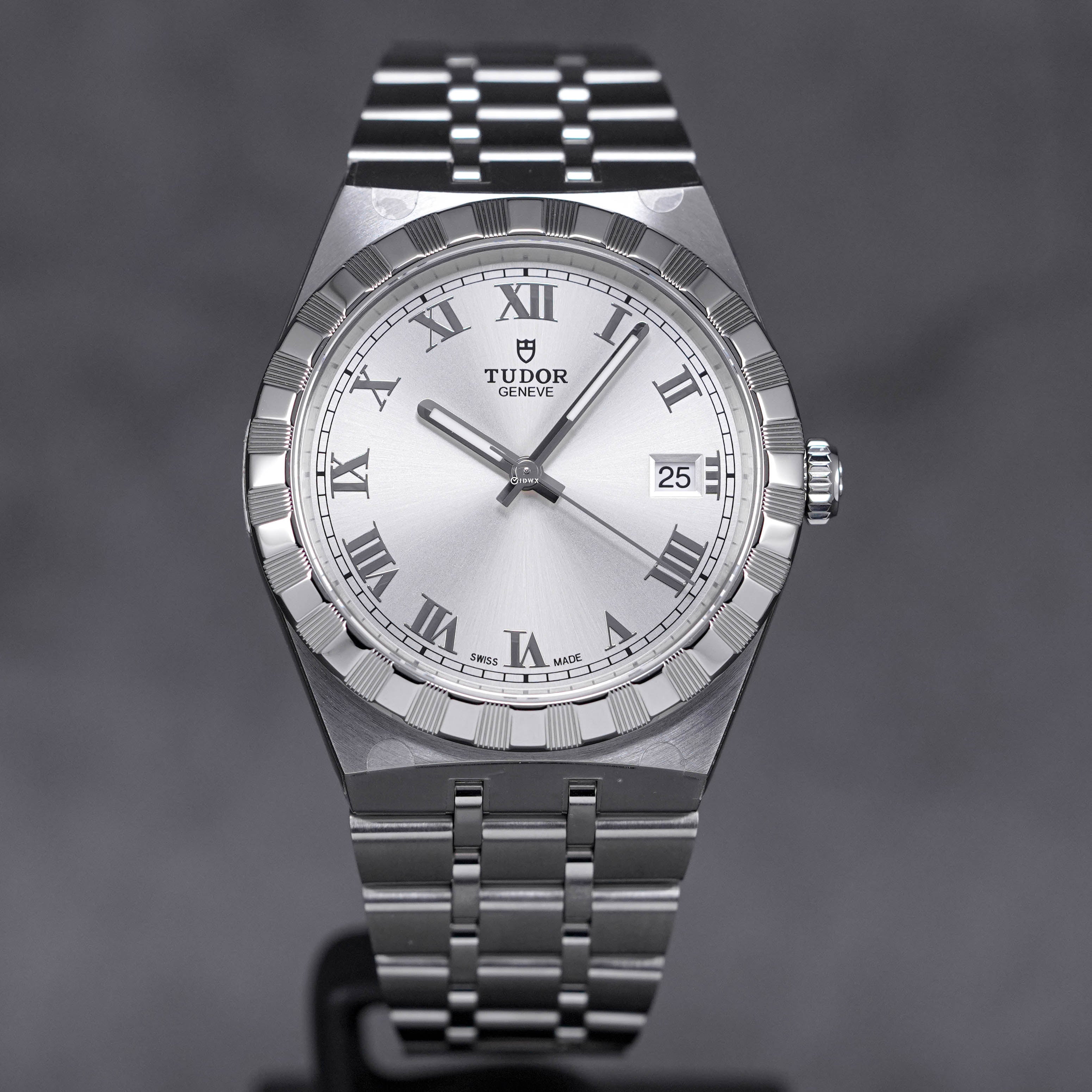 ROYAL 38MM SILVER DIAL 2023