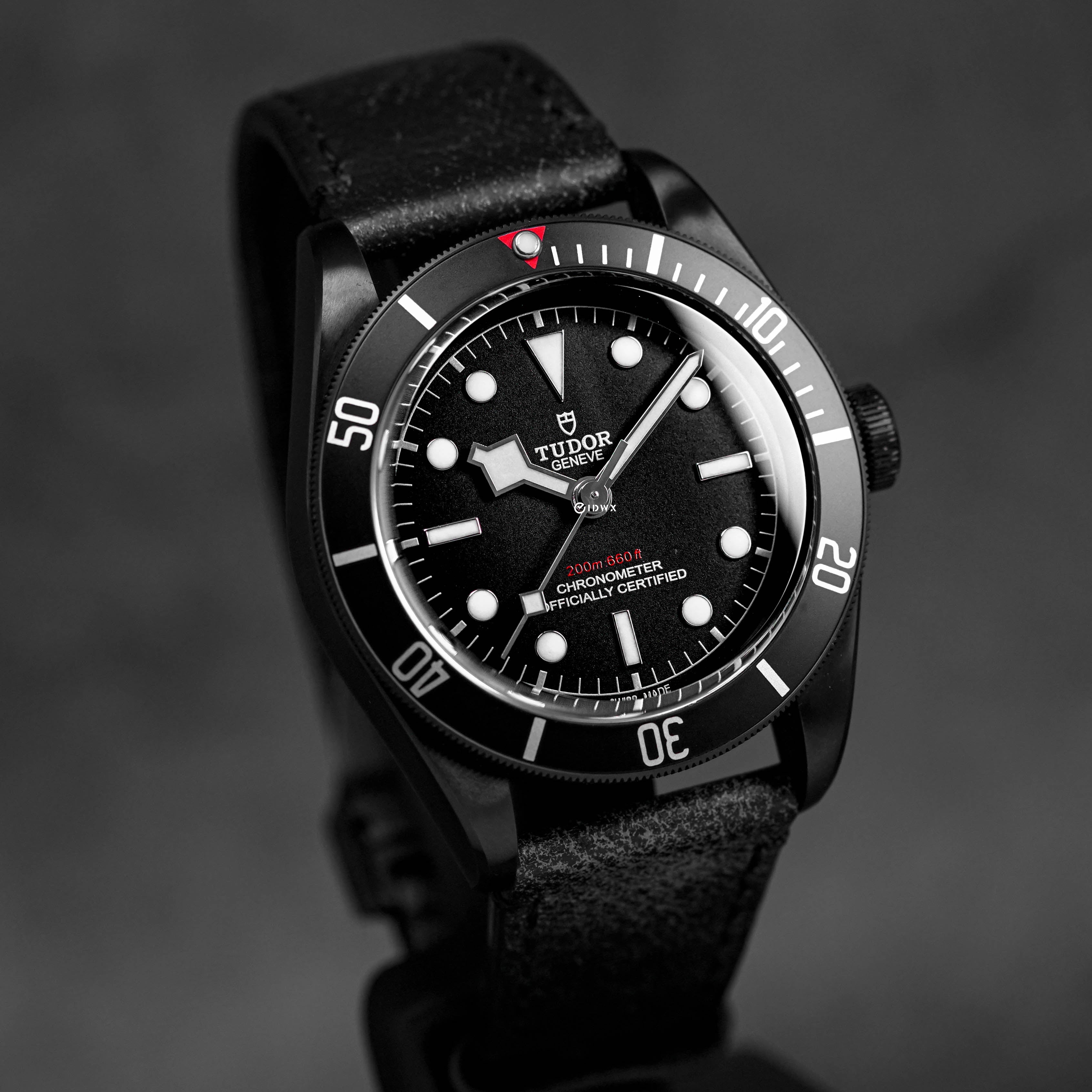 HERITAGE BLACK BAY DARK LEATHER STRAP (2023)