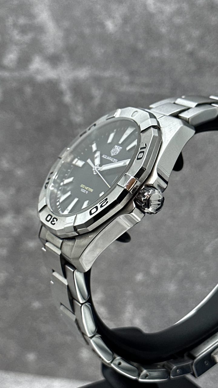 AQUARACER STEEL BLACK DIAL QUARTZ 41MM (2021)