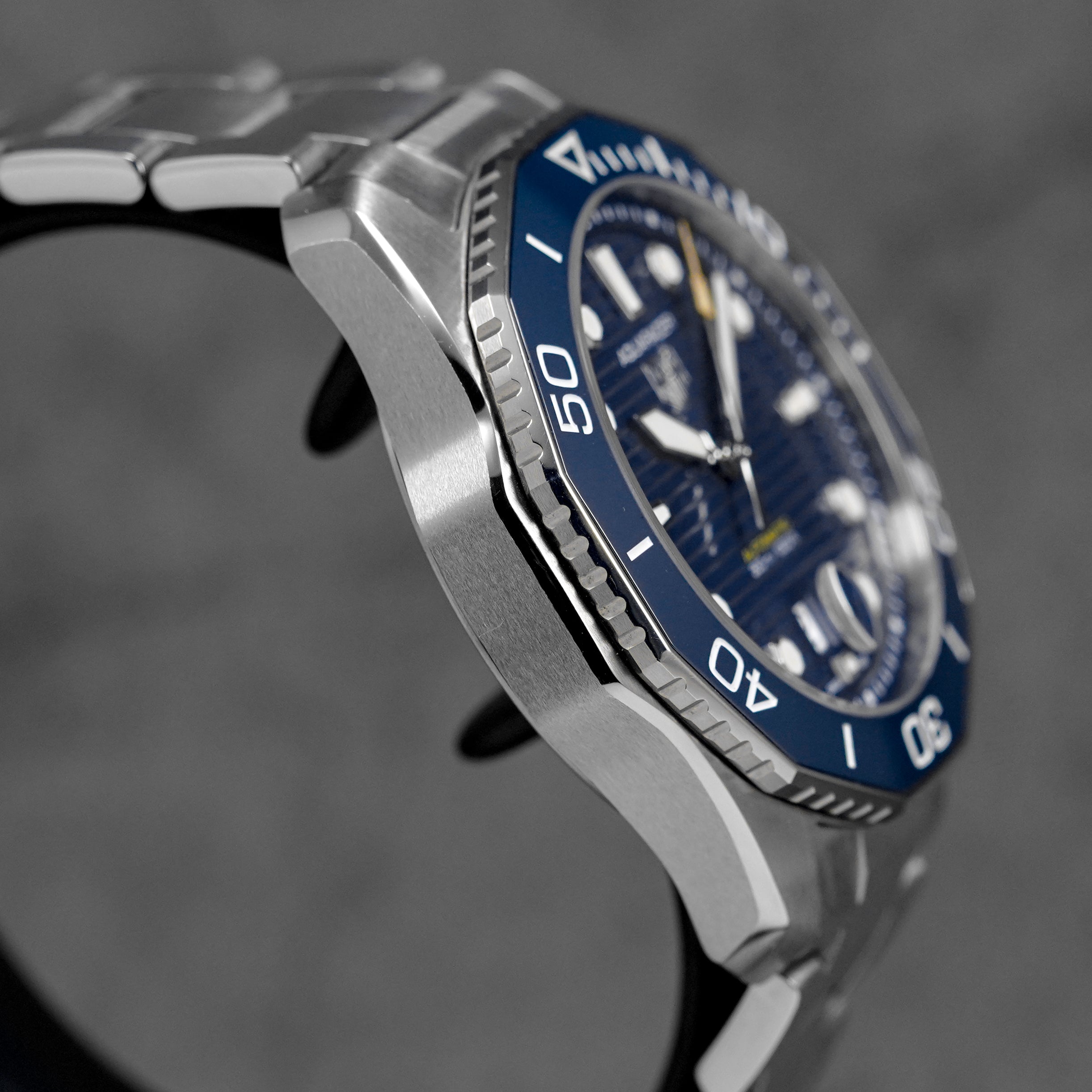 Harga Tag Heuer Aquaracer 300 Date Blue