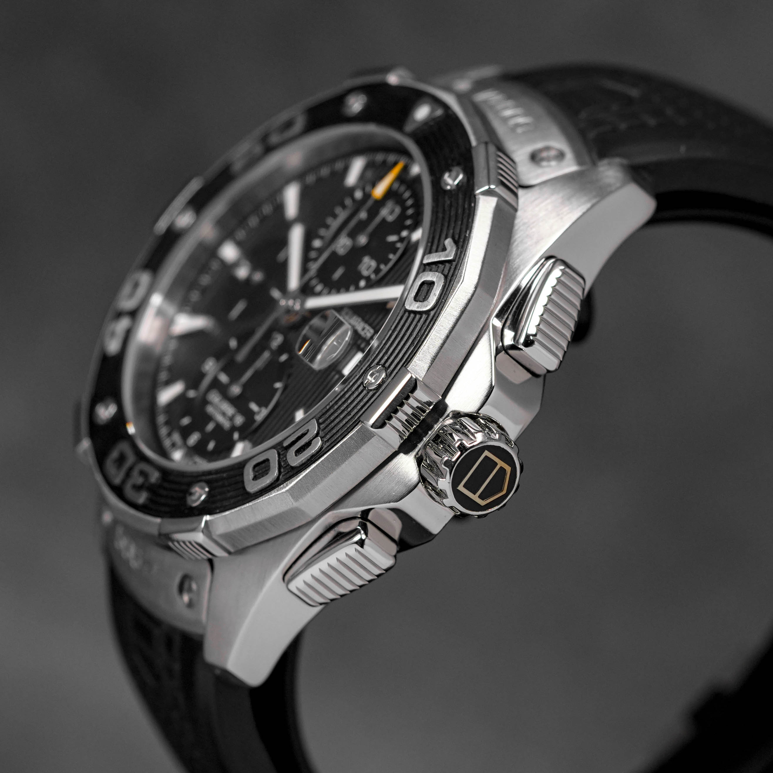 AQUARACER 500M CALIBRE 16 STEEL BLACK DIAL (2013)