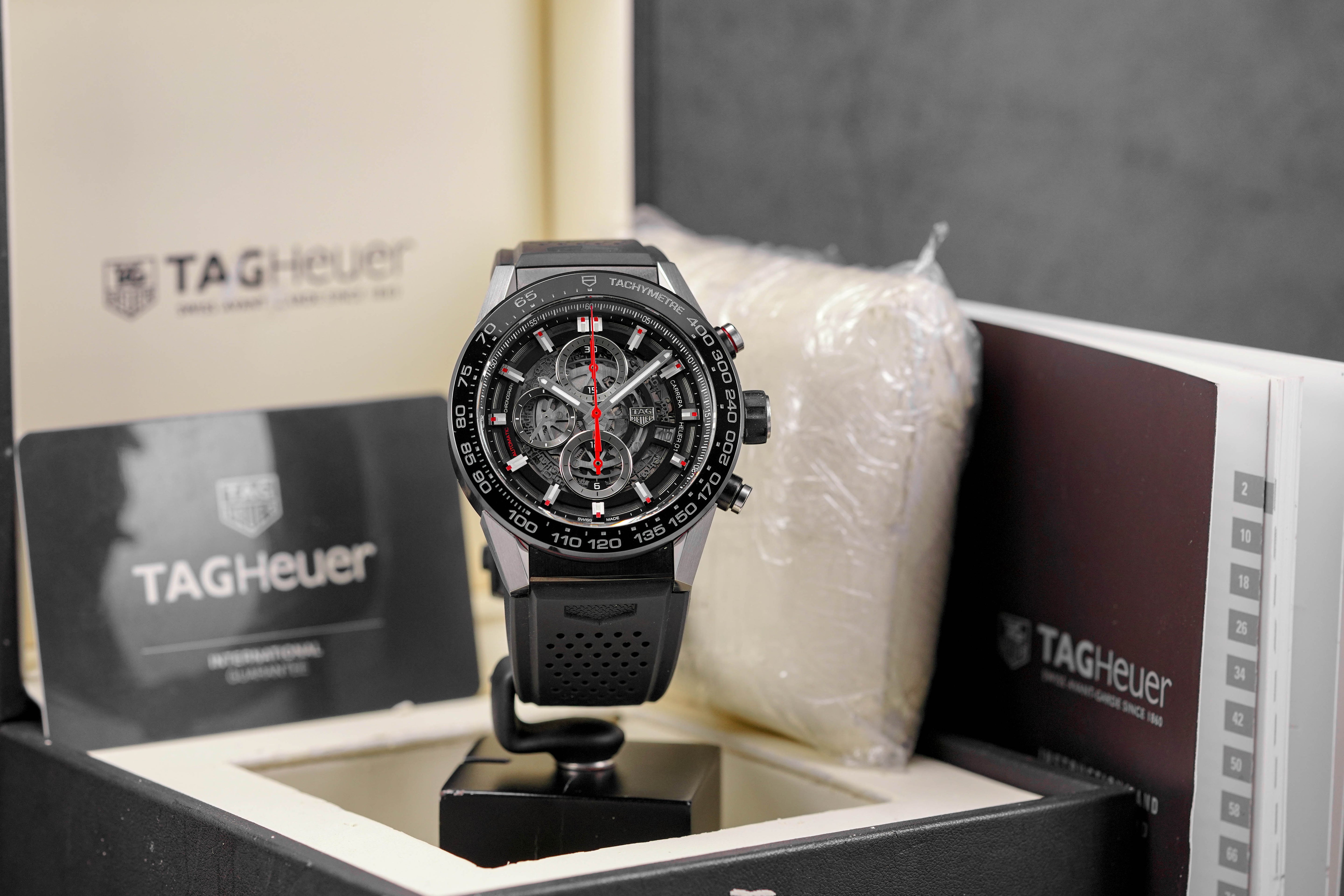 Harga Tag Heuer Carrera Skeleton