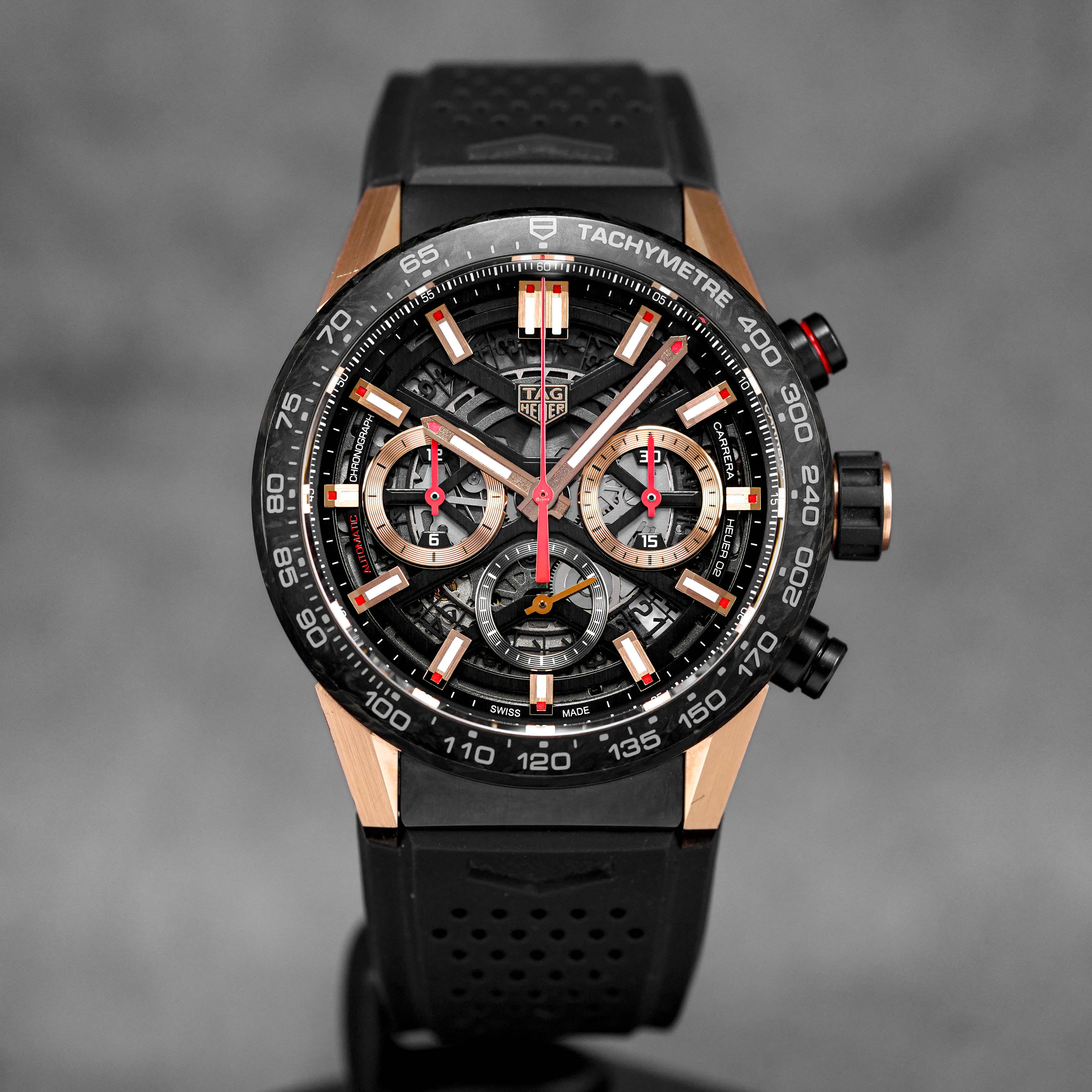TAG HEUER CARRERA CHRONOGRAPH STEEL GOLD PVD CARBON BEZEL (2022