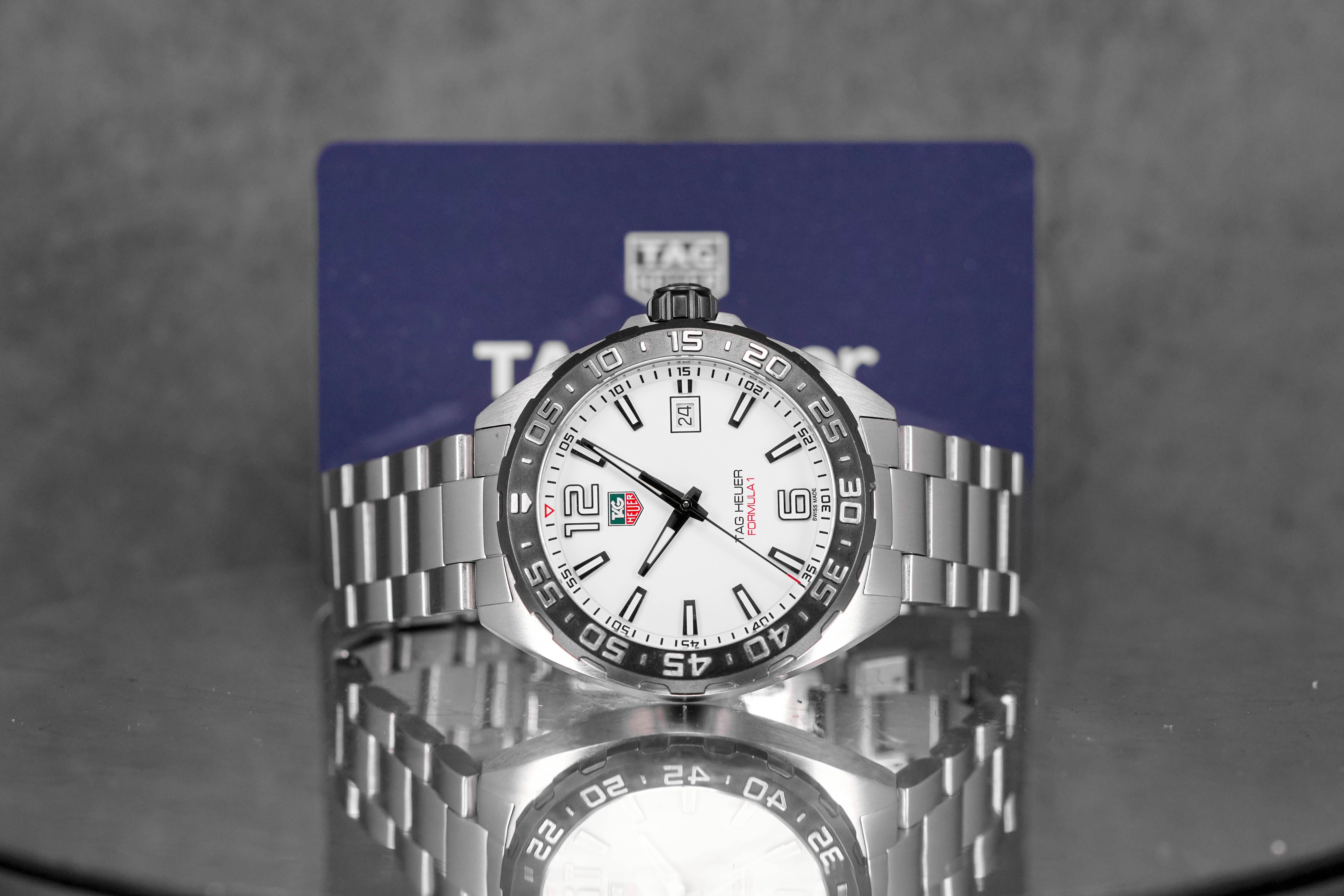 Harga Tag Heuer Formula 1 White