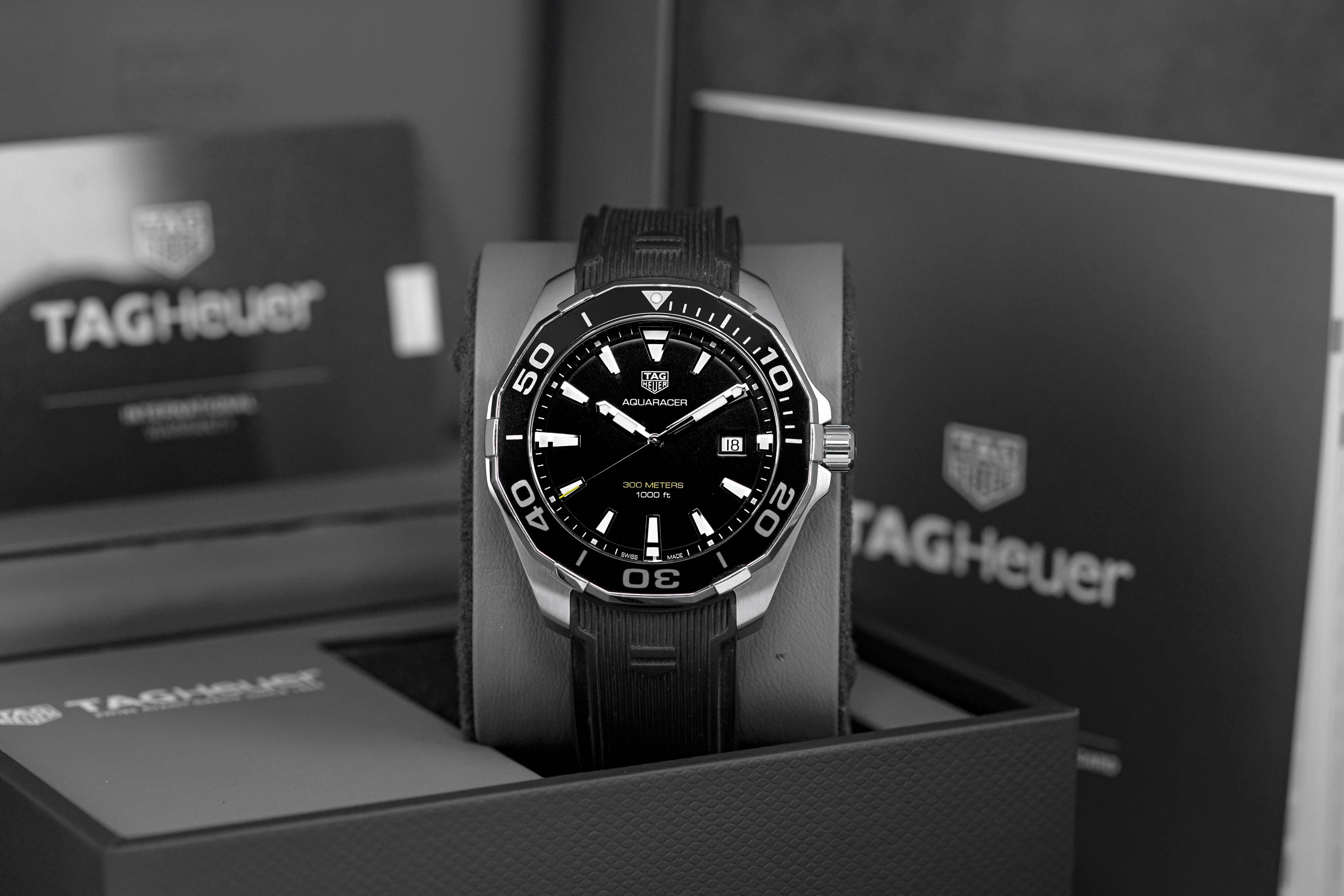 AQUARACER 300M BLACK RUBBER STRAP QUARTZ (2020)