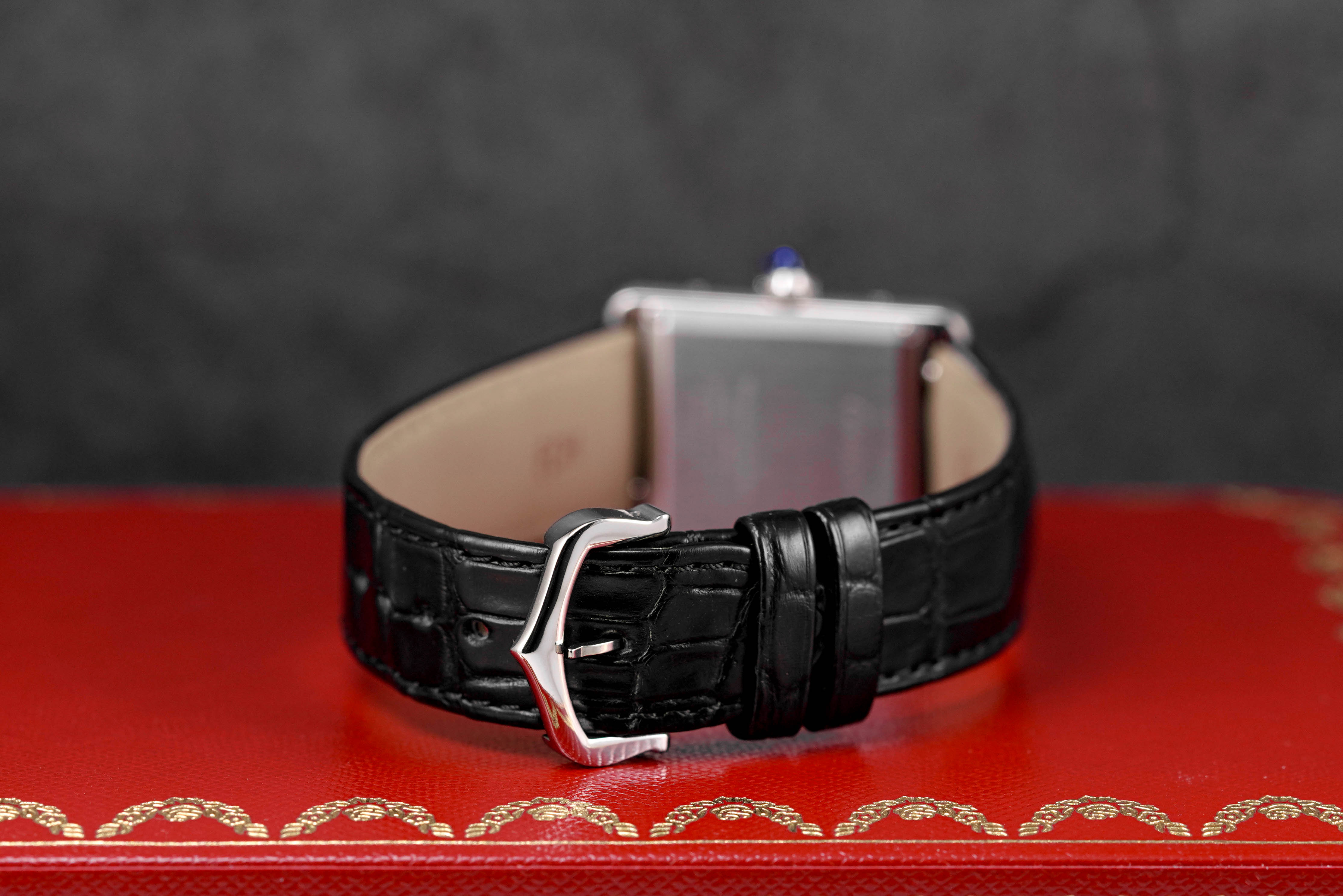 Tank Must De Cartier Black