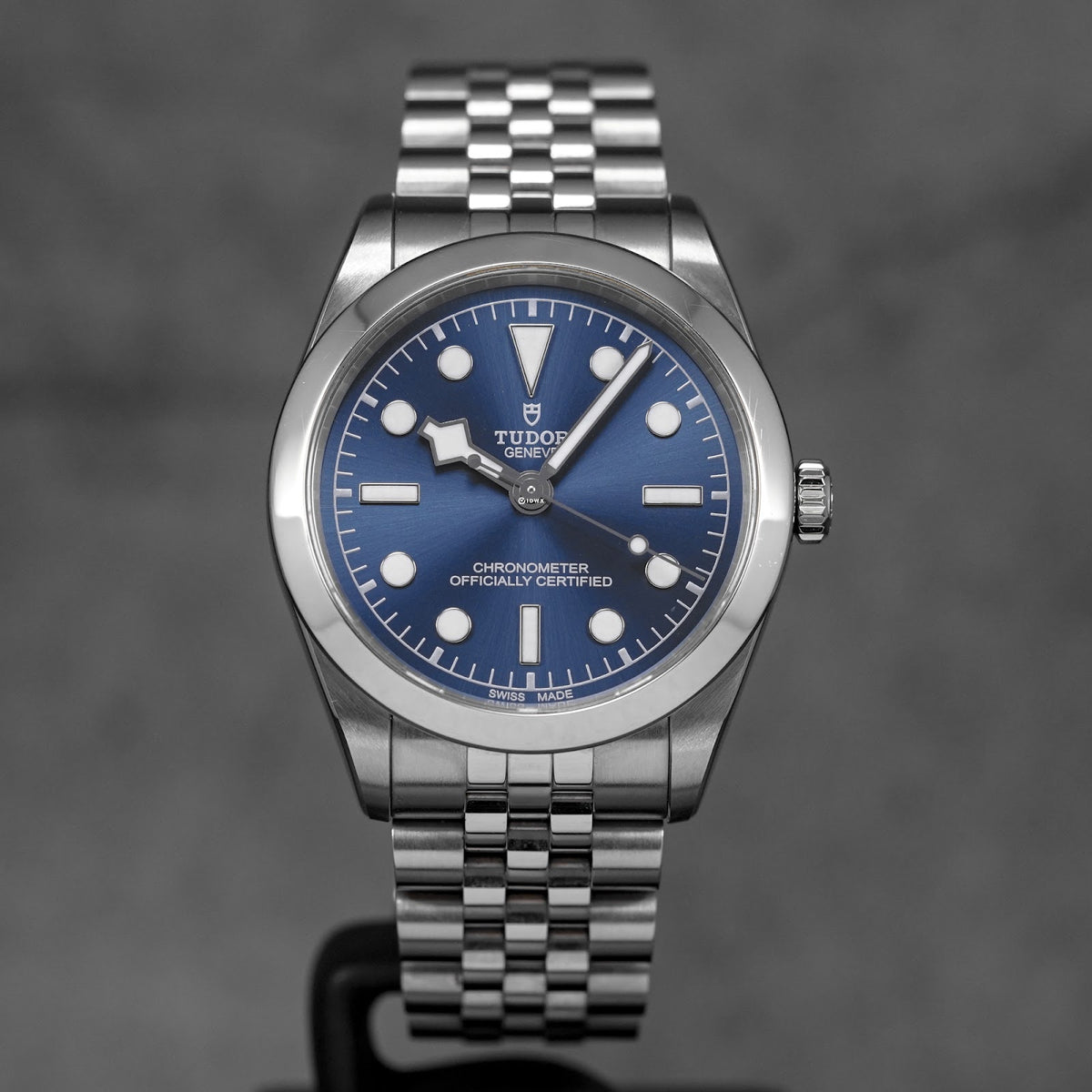 Tudor Black Bay