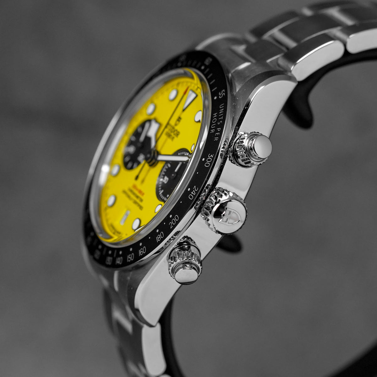 Tudor Black Bay