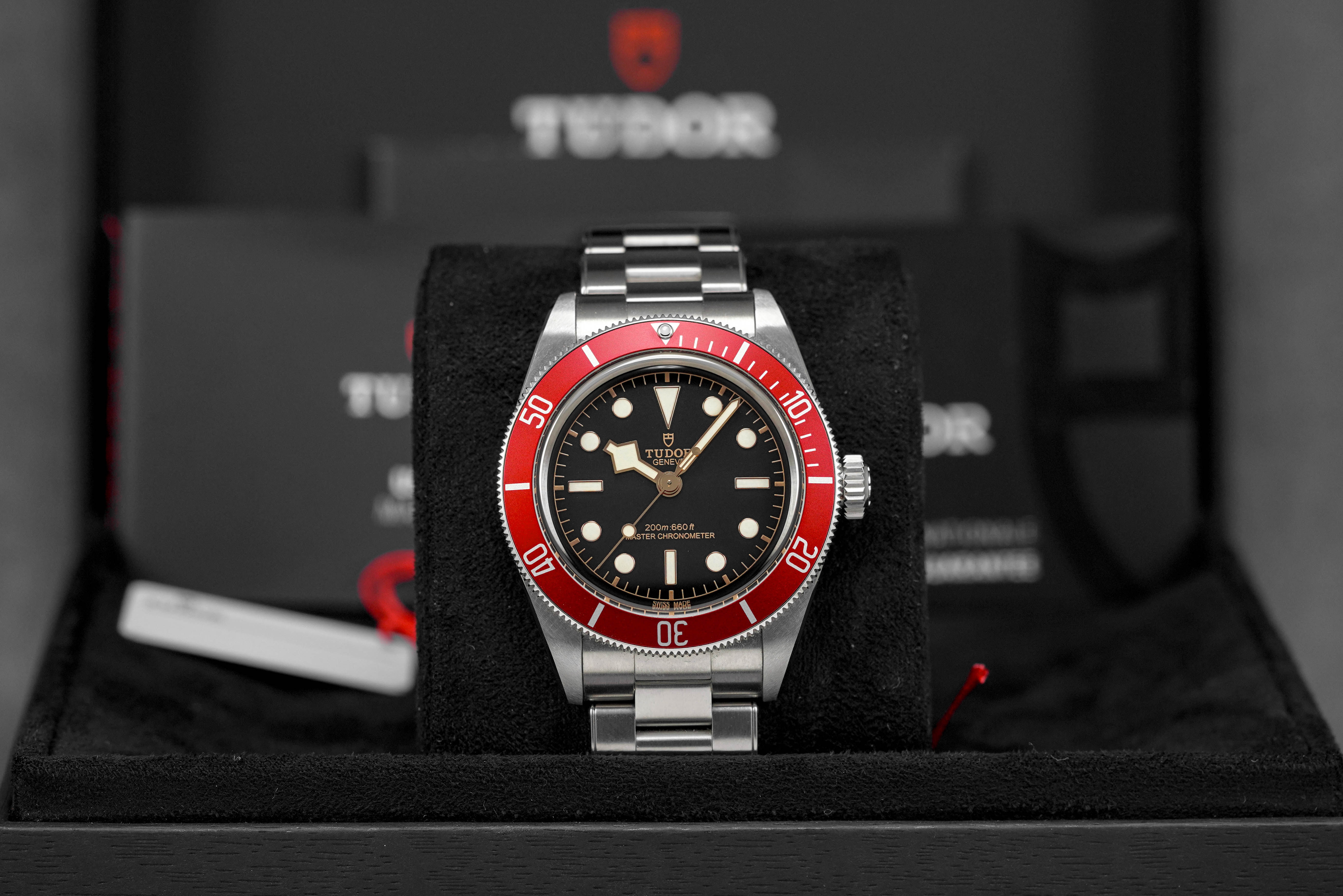 Harga Tudor Black Bay 41 Red Burgundy