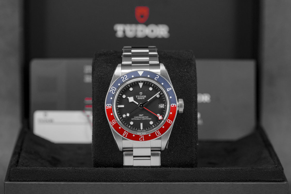 Tudor Black Bay
