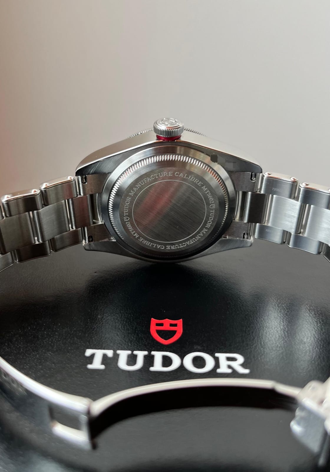 HERITAGE BLACK BAY 41 RED (WATCH & BOX)