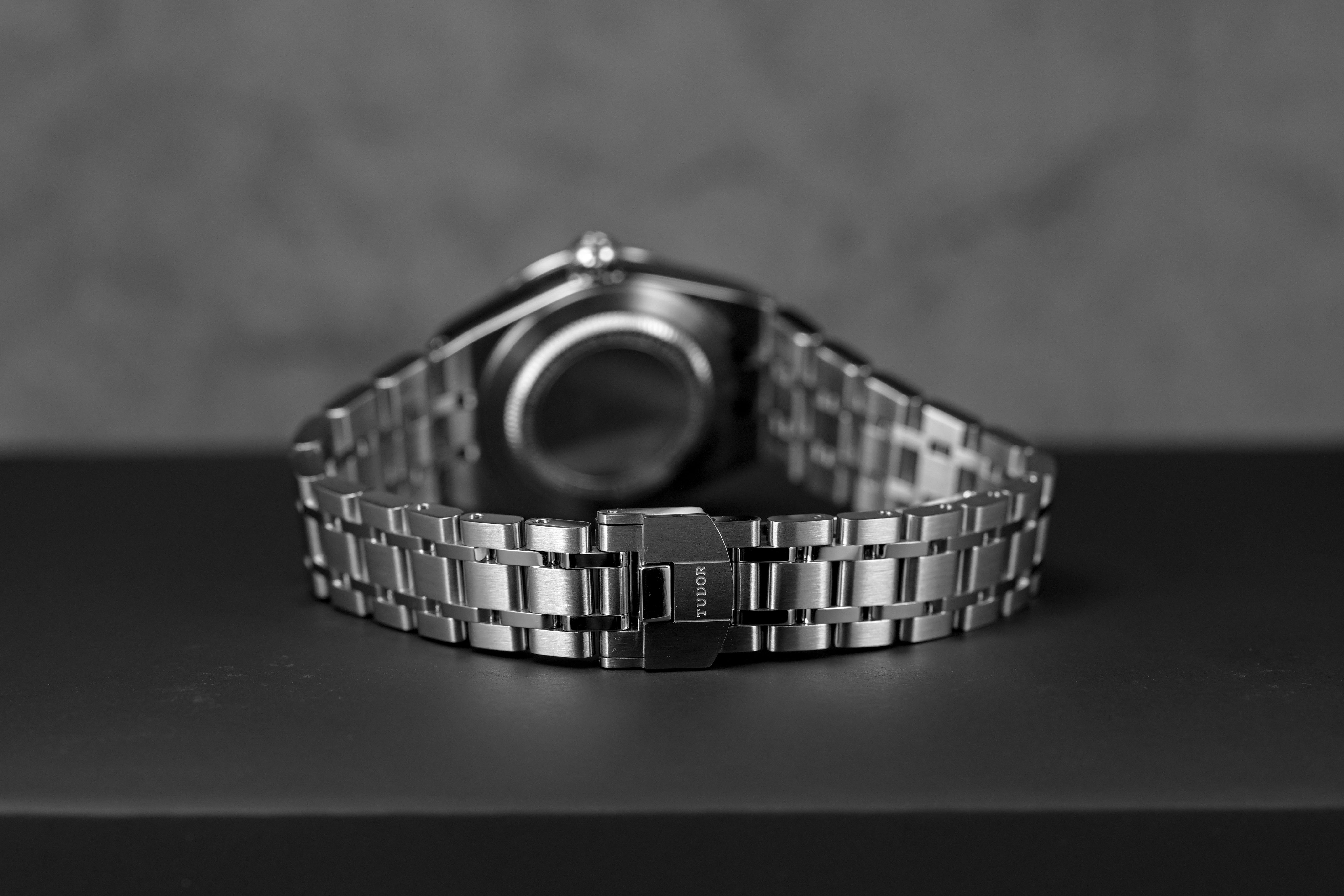 Harga Tudor Royal 28mm Blue Terbaru