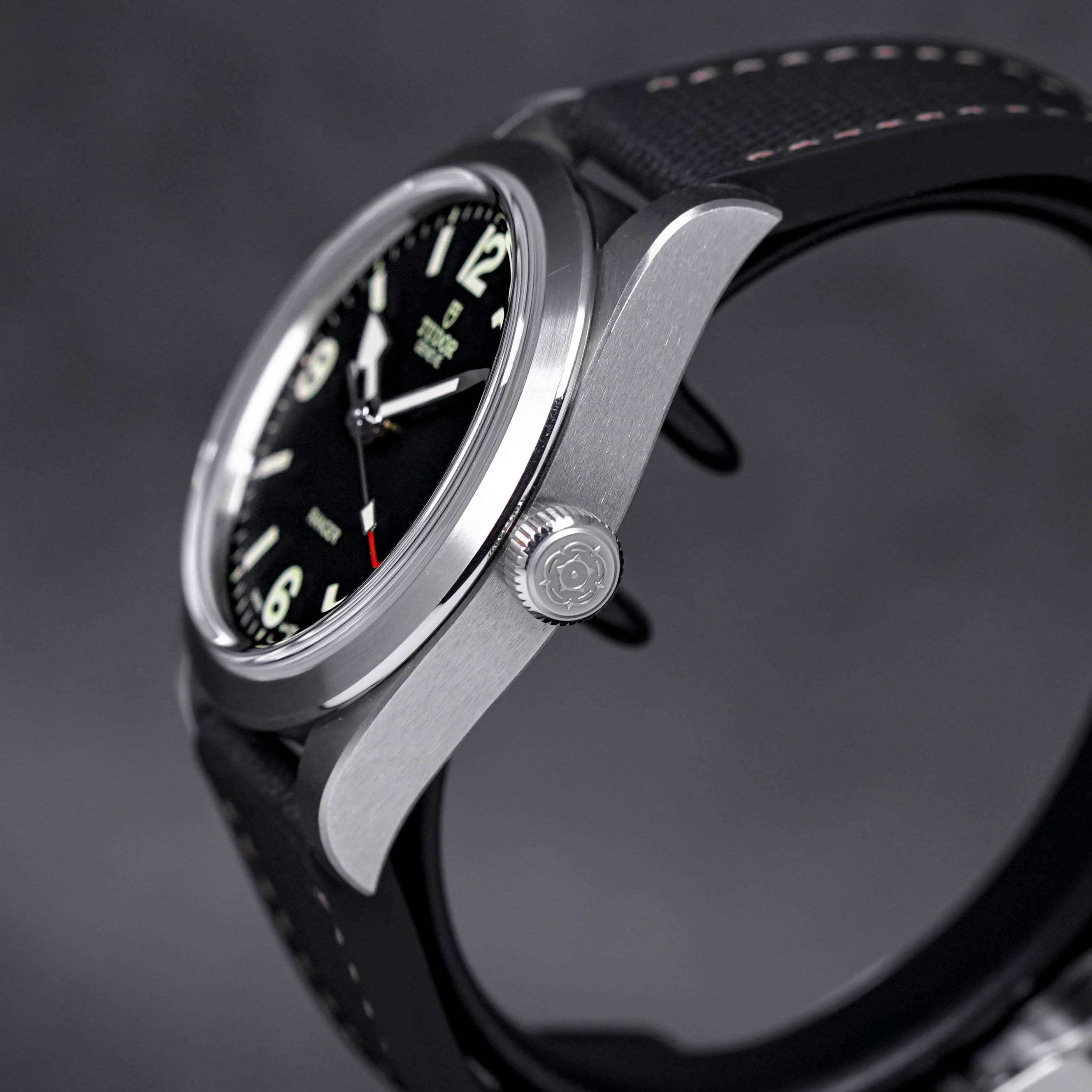 RANGER 39MM STEEL BLACK DIAL (2022)