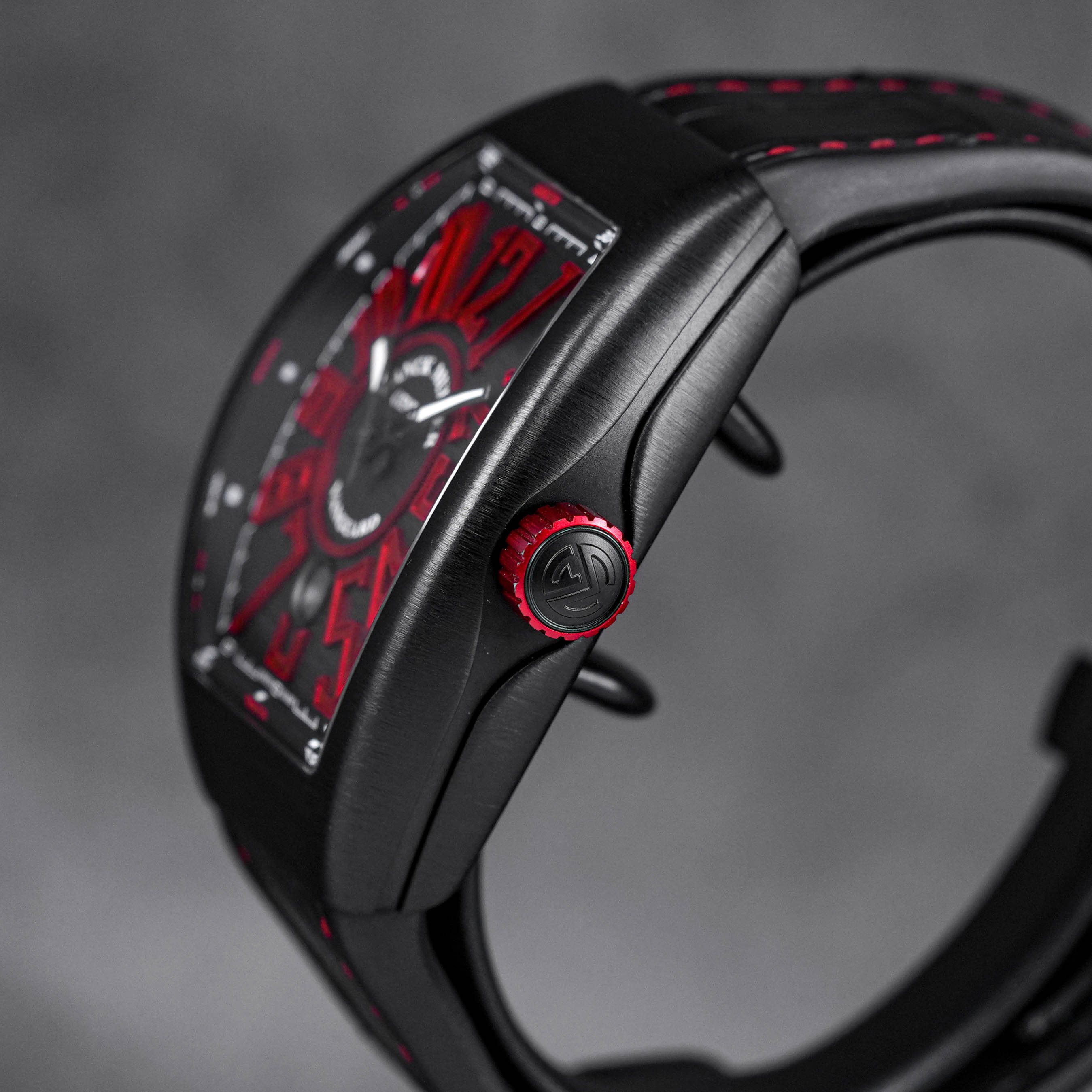 VANGUARD V45 TITANIUM BLACK RED NUMERALS (2022)