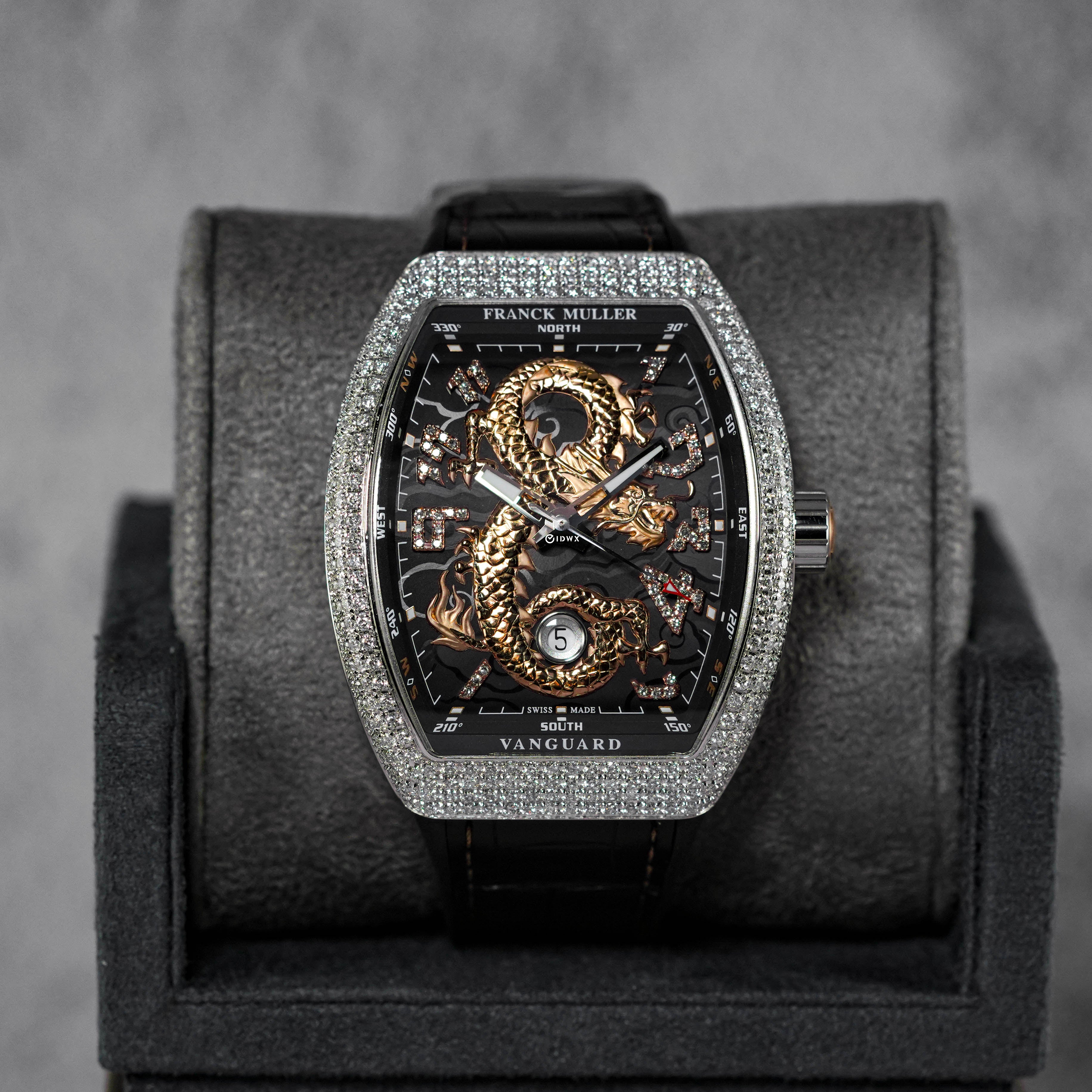 FRANCK MULLER VANGUARD V45 GOLD DRAGON DIAMOND