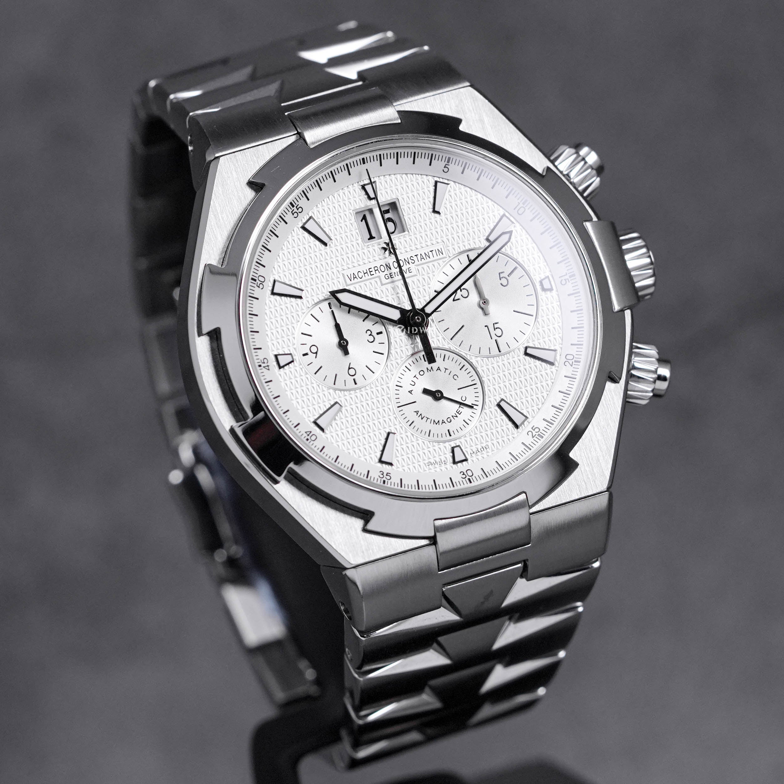 OVERSEAS CHRONOGRAPH SILVER DIAL (2007)