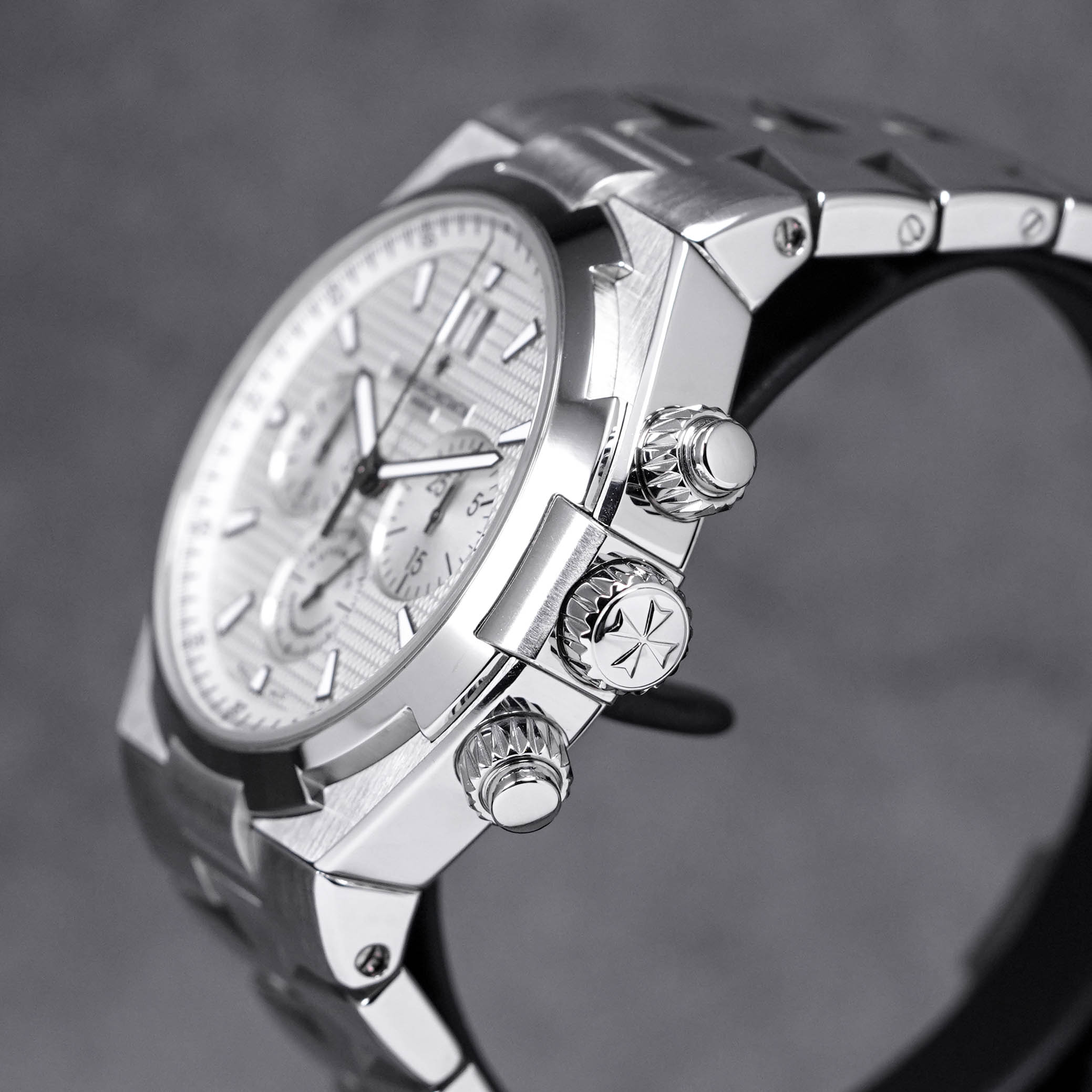 OVERSEAS CHRONOGRAPH SILVER DIAL (2007)