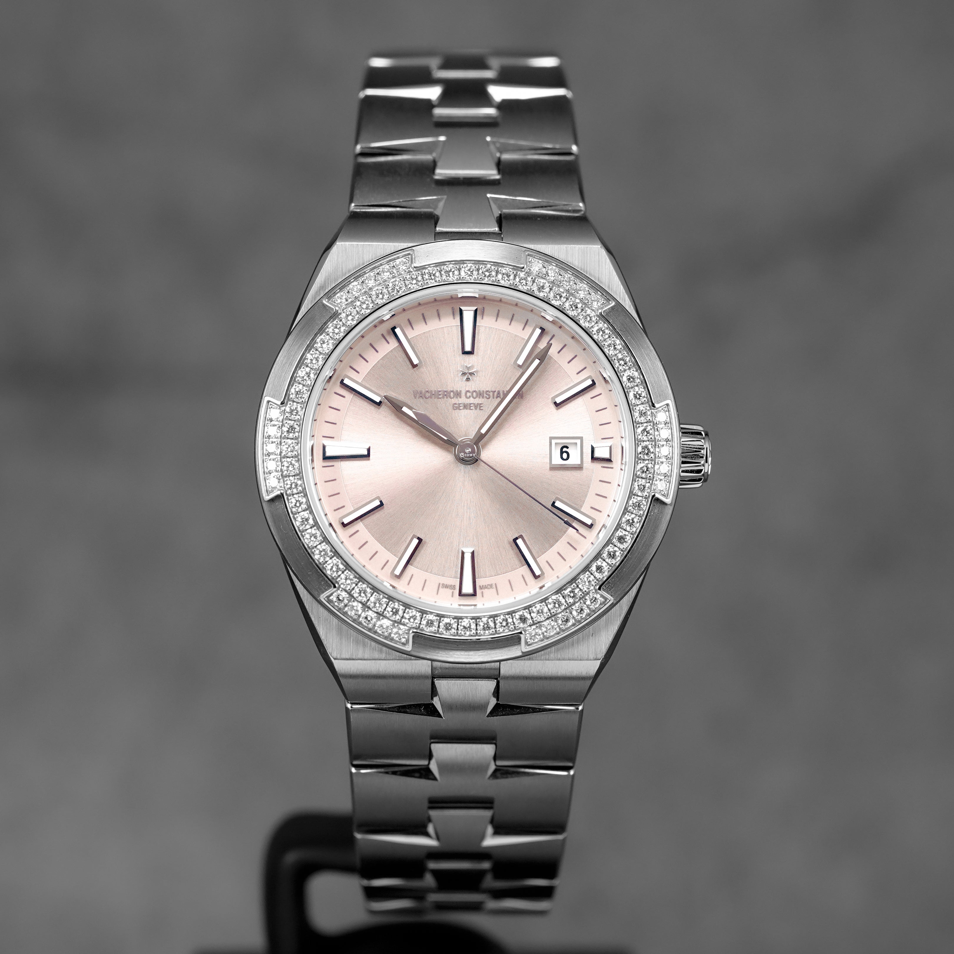 Harga Vacheron Constantin Overseas 35mm Pink Diamond
