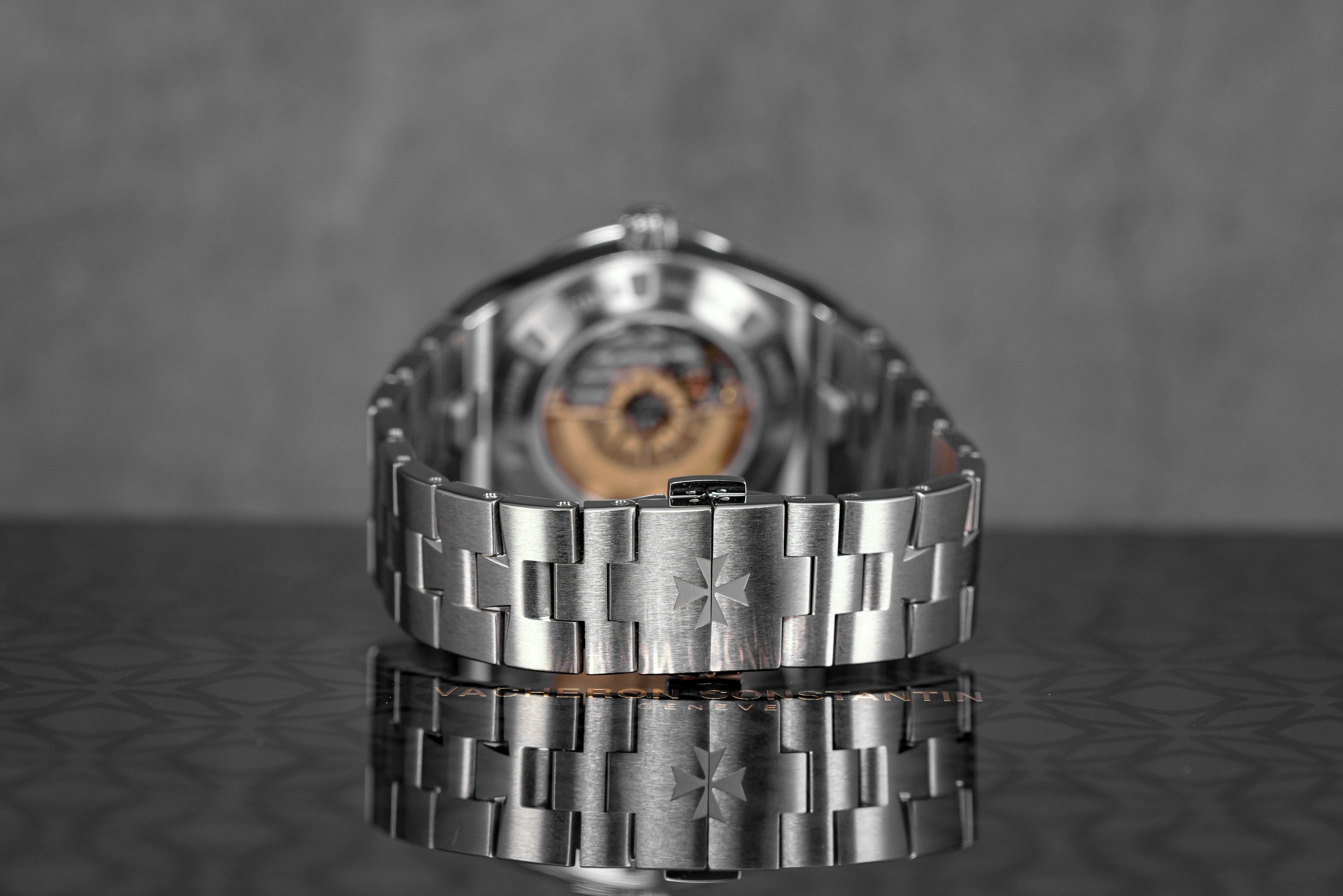 Harga Vacheron Constantin Overseas 35mm Pink Diamond