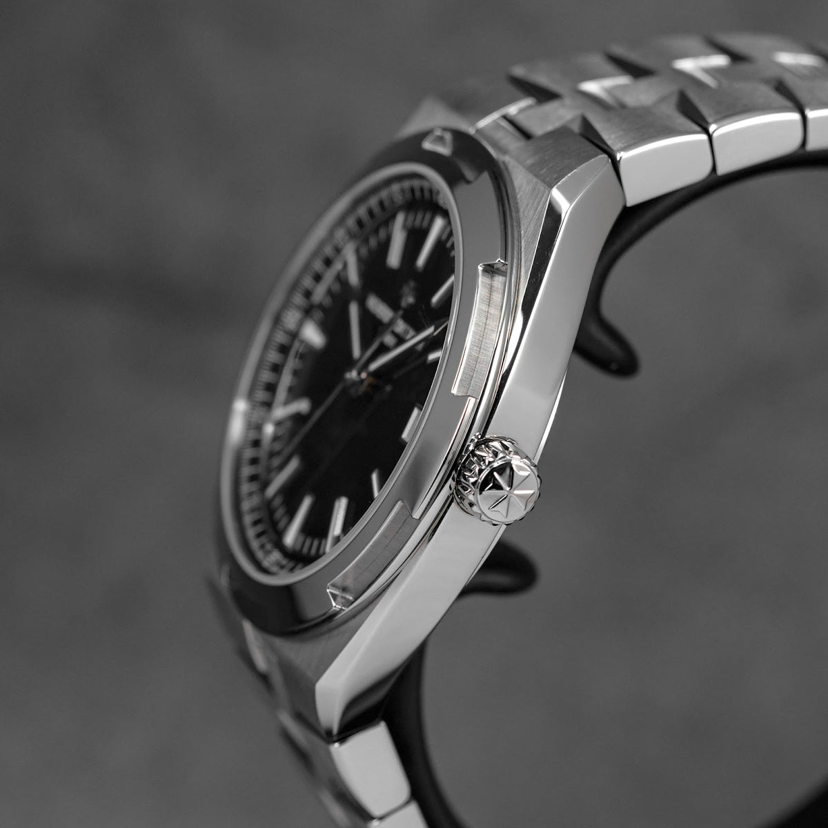 Vacheron Constantin Overseas