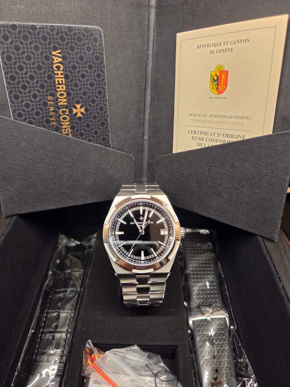 Vacheron Constantin Overseas