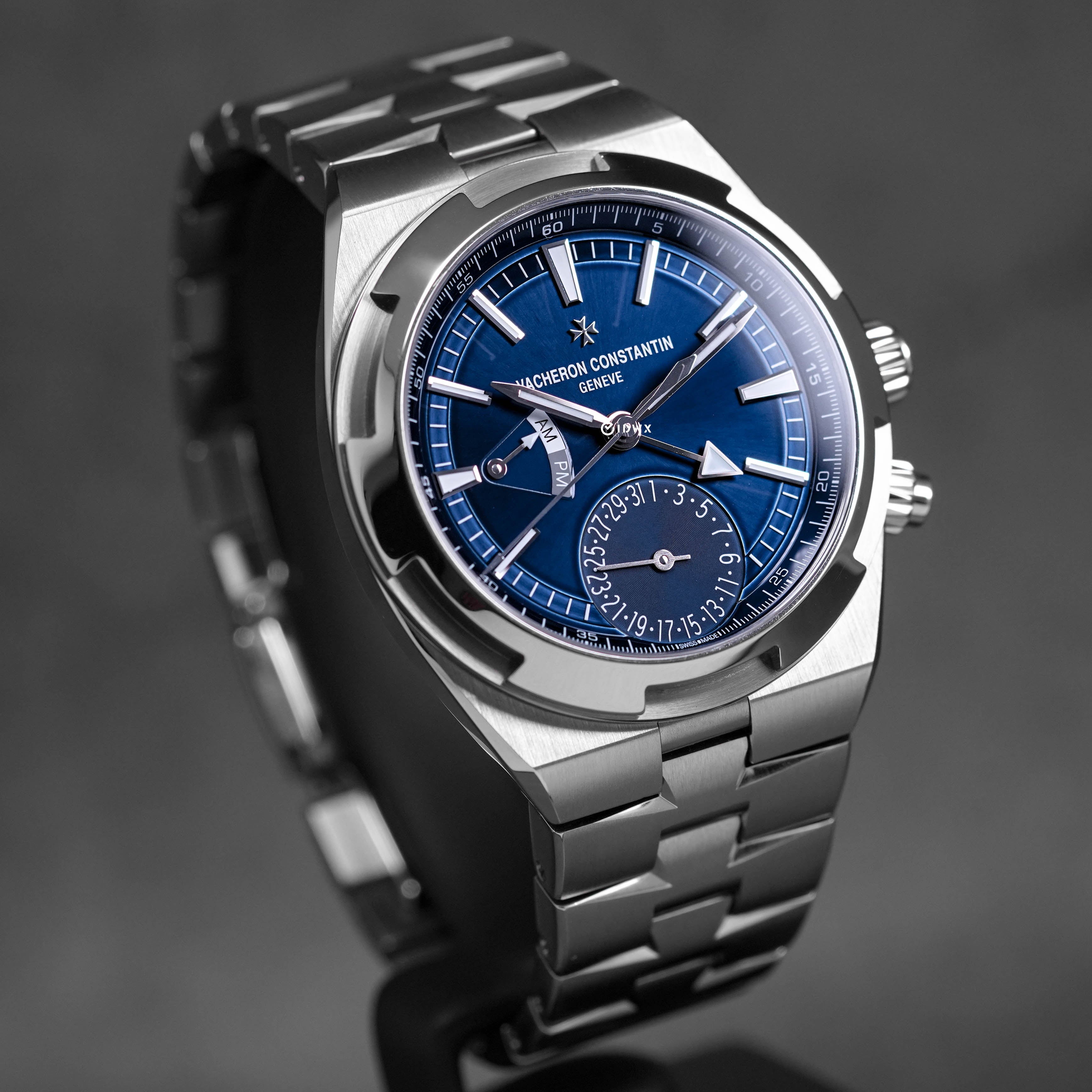 Overseas Dualtime Blue